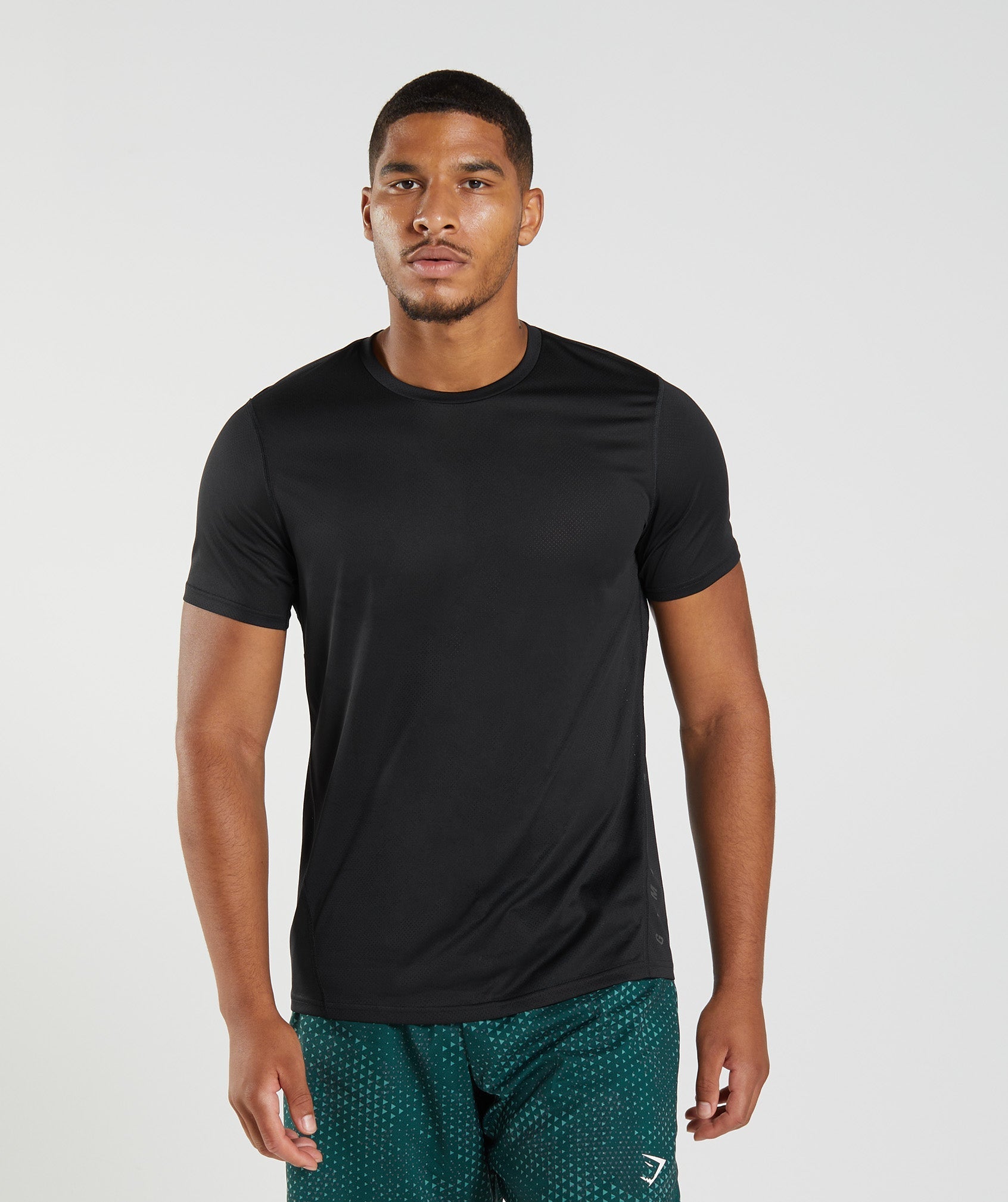 Black / Black Men's Gymshark Sport T Shirts | ADTBNW-837