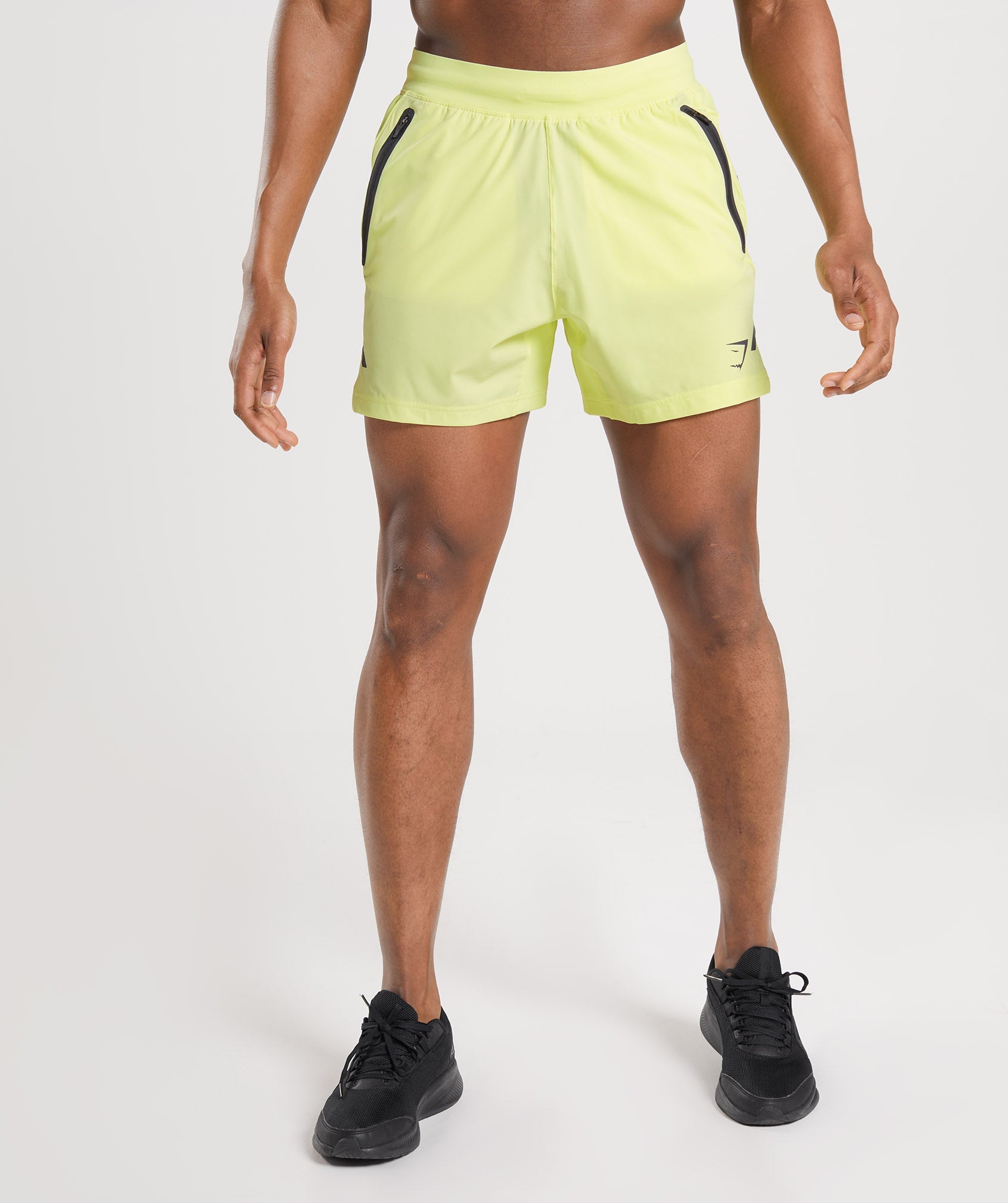 Green Men's Gymshark Apex 5" Perform Shorts | WNEVGF-654