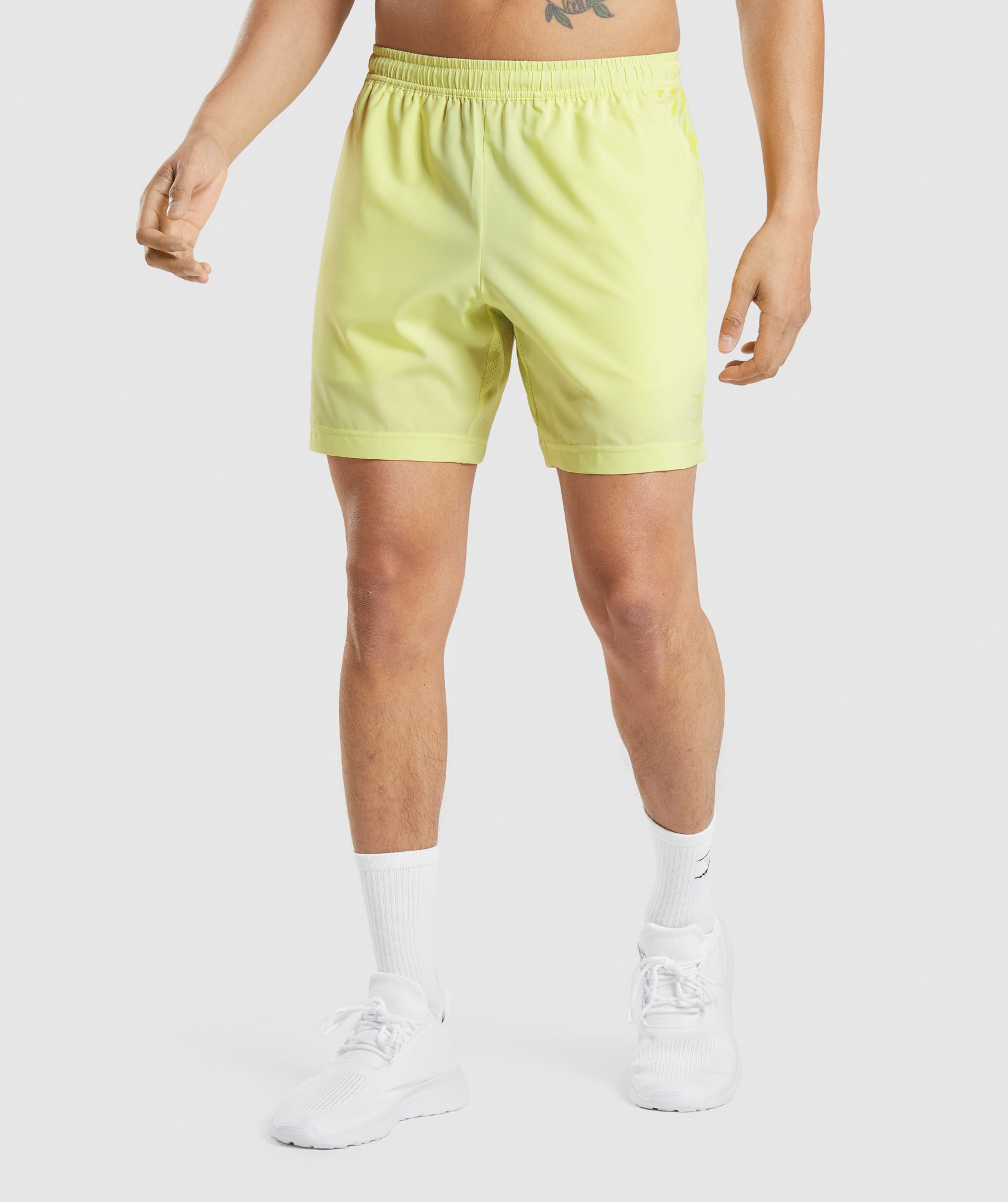 Green Men's Gymshark Sport Stripe 7" Shorts | VLQXYT-215