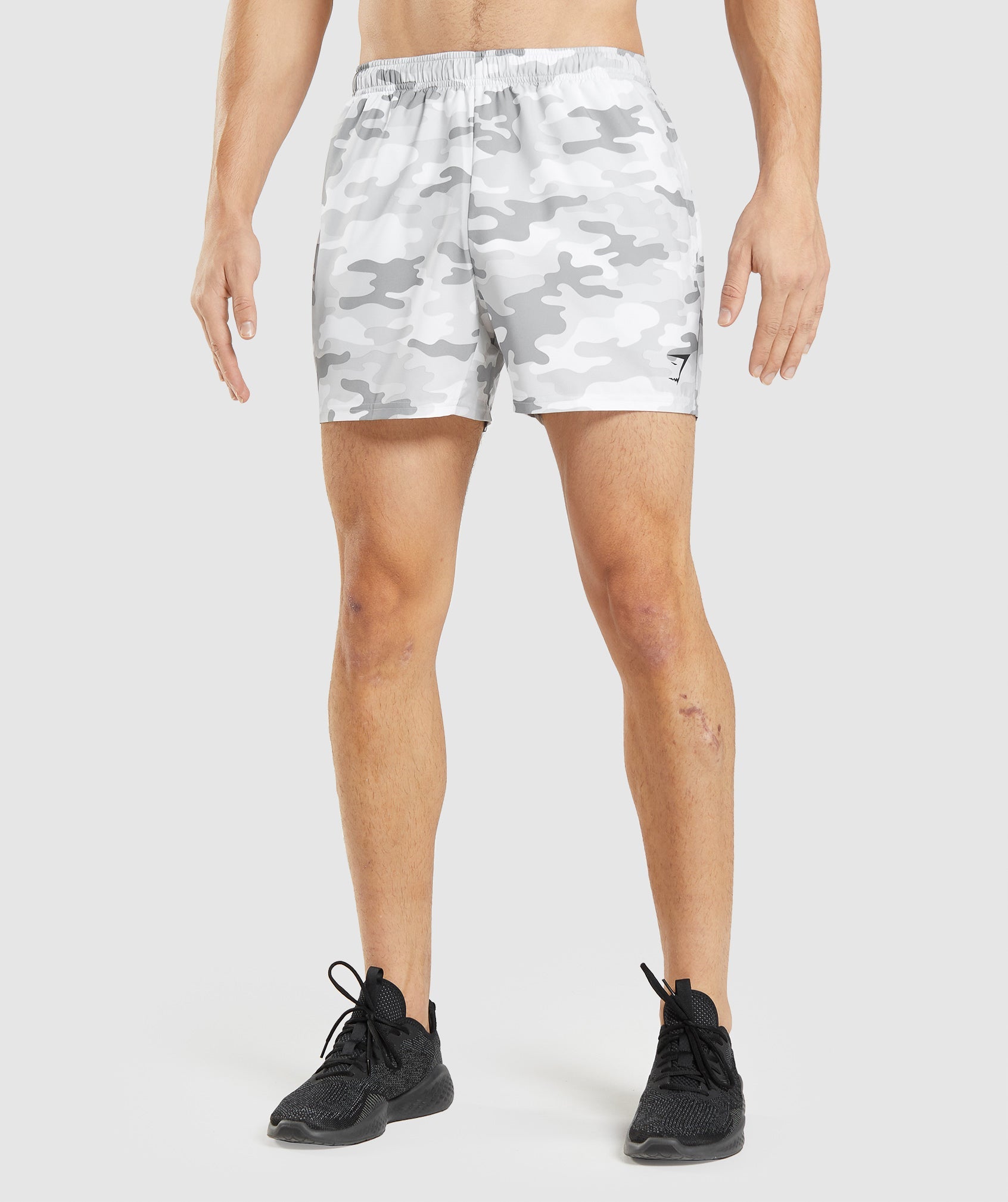 Light Grey Men's Gymshark Arrival 5" Shorts | PADRMO-347