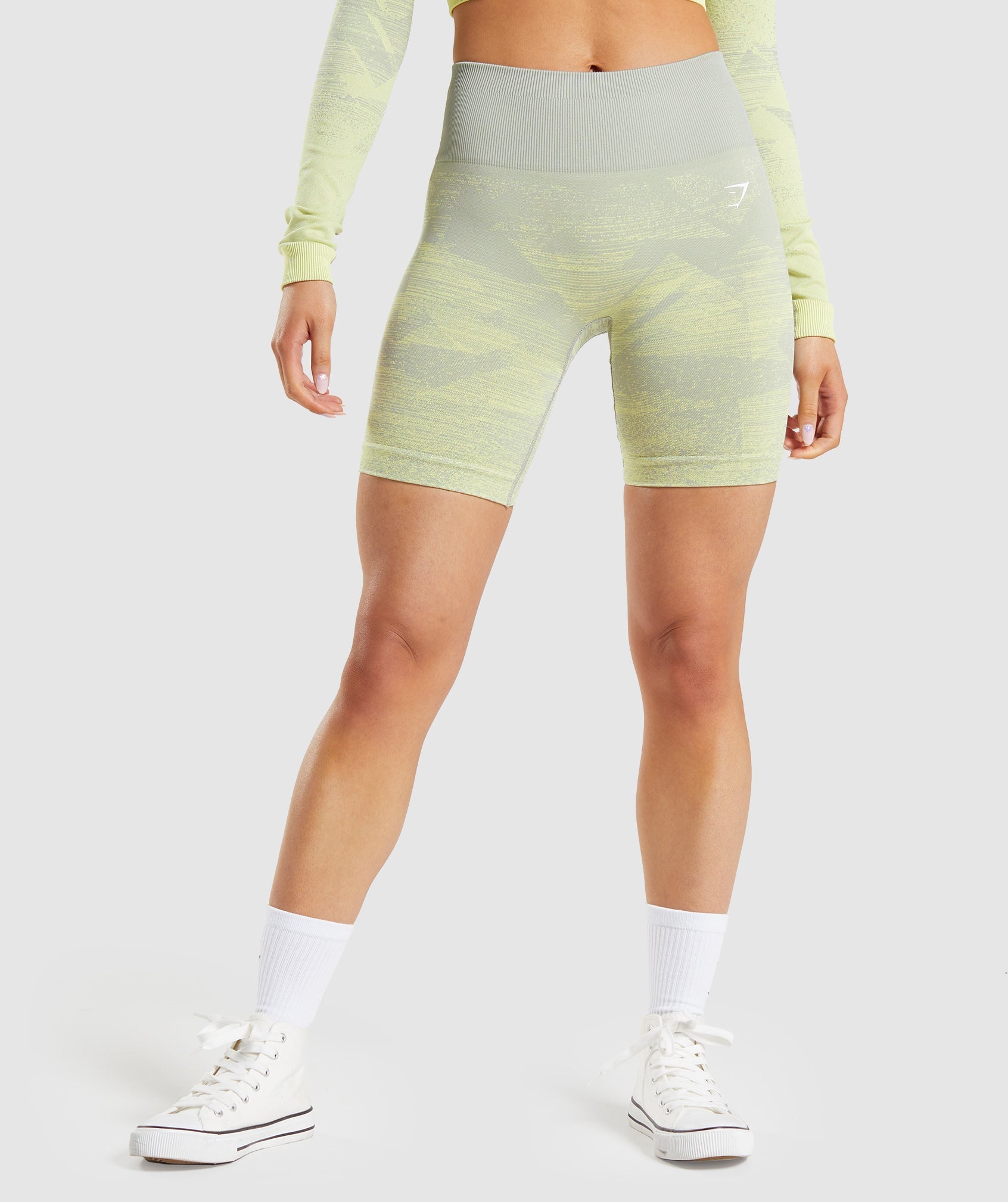 Light Yellow Women's Gymshark Adapt Ombre Seamless Shorts | QEAMVD-750