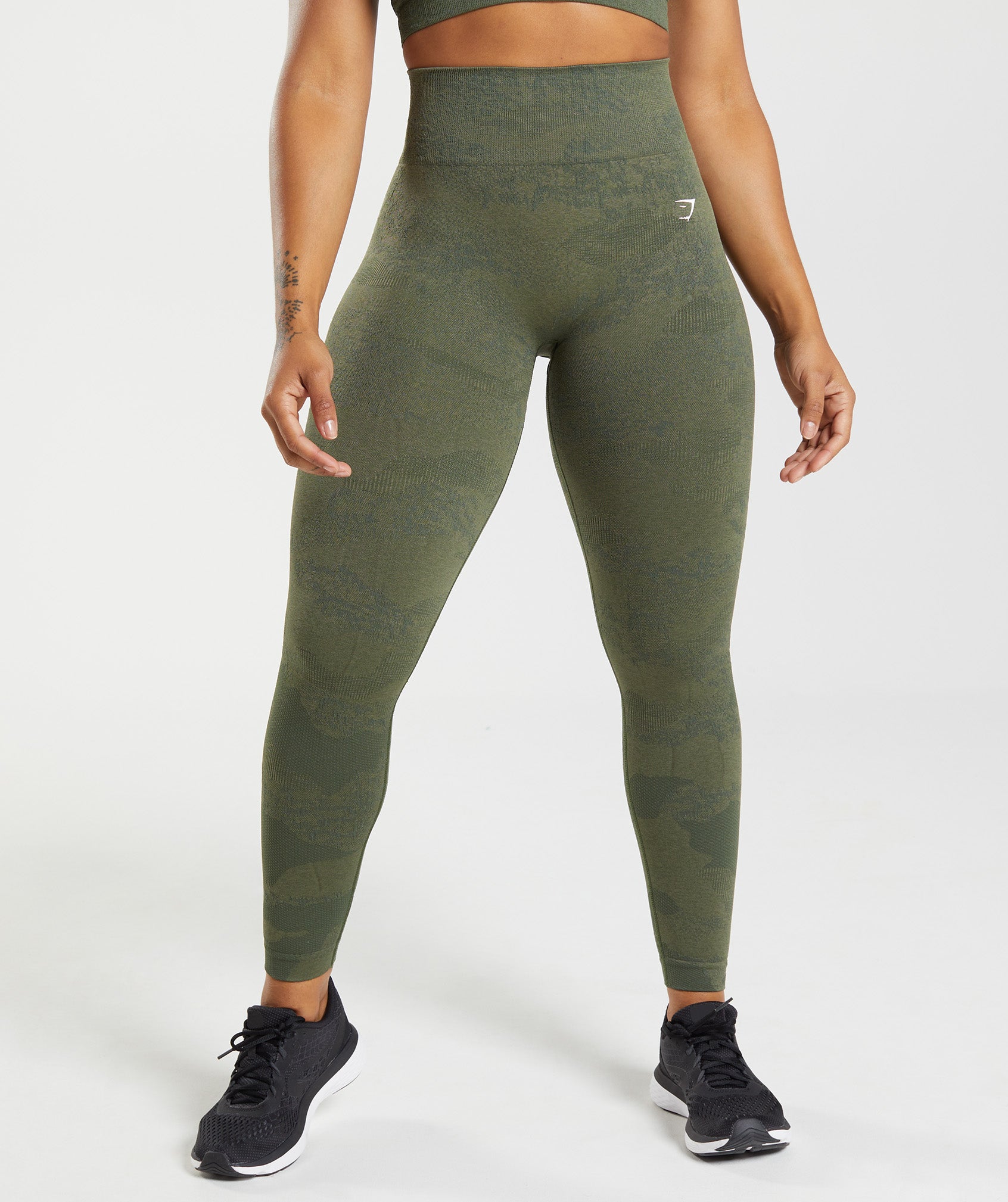 Olive Women's Gymshark Adapt Camo Seamless Leggings | SILXMC-873