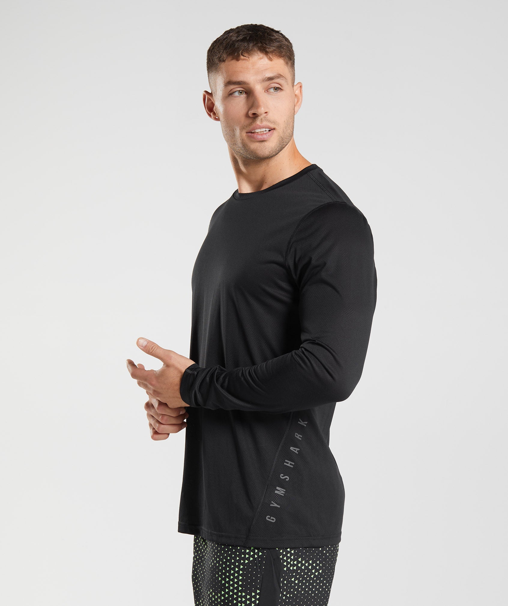 Black / Black Men's Gymshark Sport Long Sleeve T Shirts | BEFGKO-498