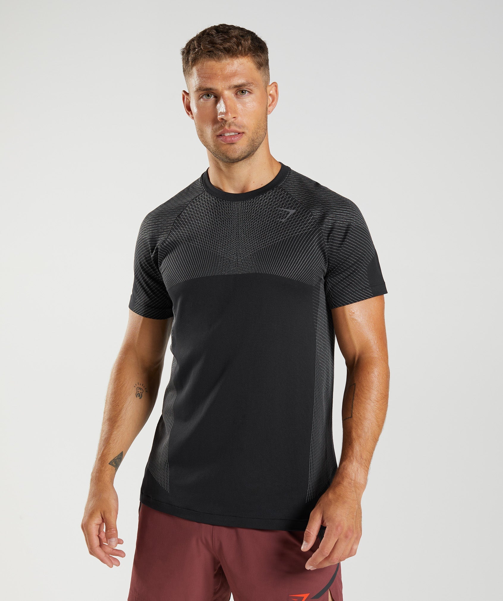 Black / Grey Men\'s Gymshark Apex Seamless T Shirts | XQLWDO-831