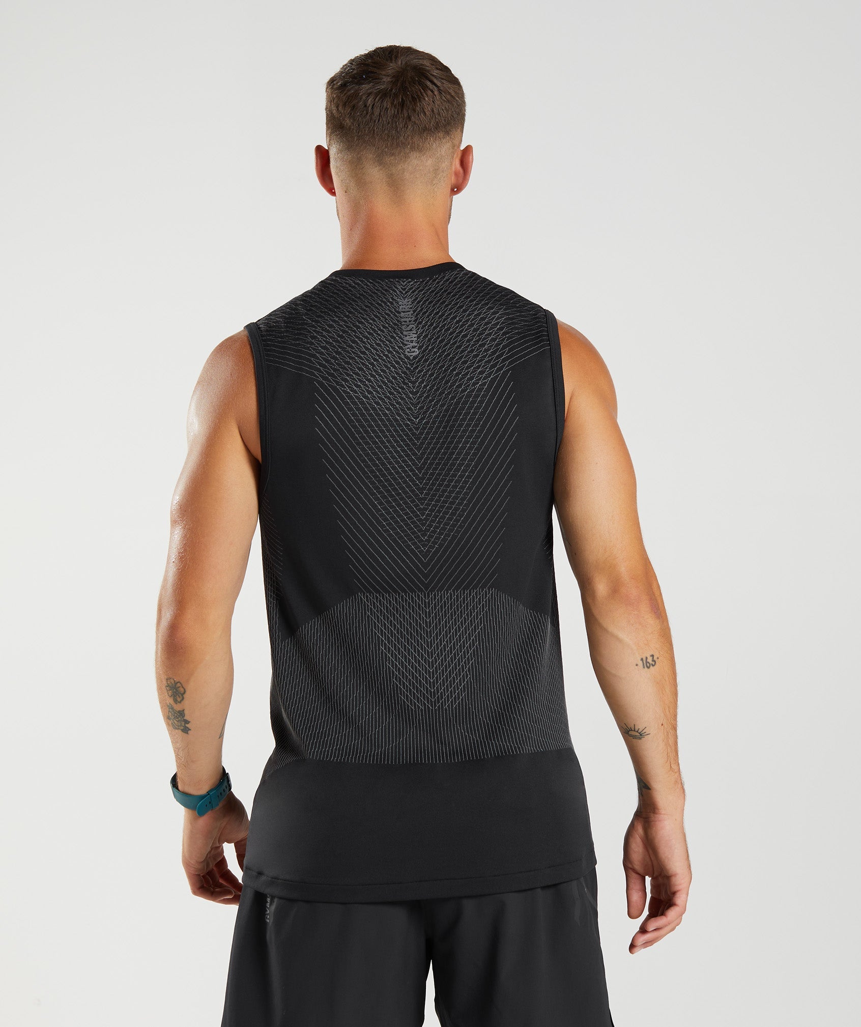 Black Men's Gymshark Apex Seamless Tanks | NMCLUH-401