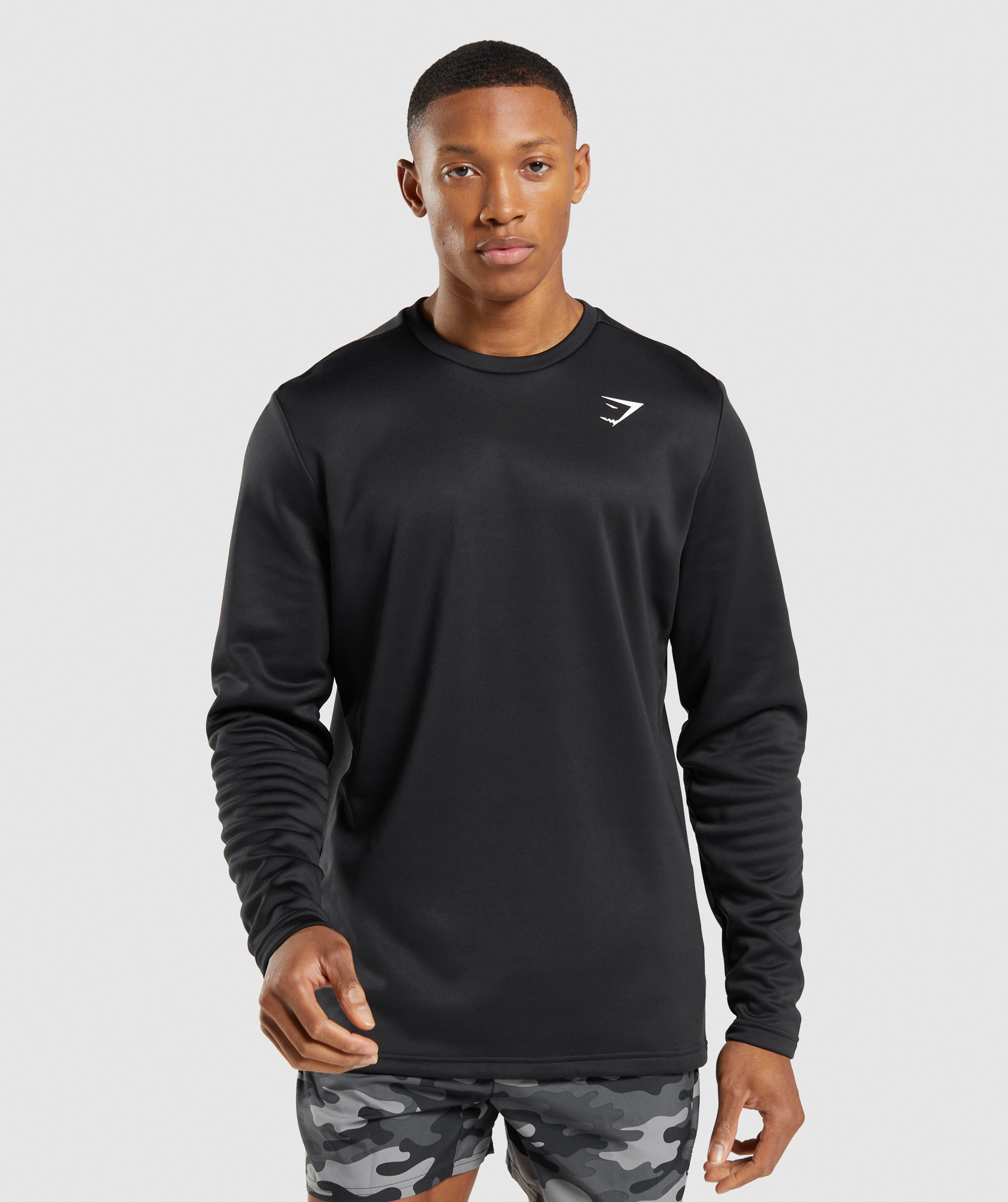 Black Men\'s Gymshark Arrival Crew Sweatshirts | QZIPVR-640