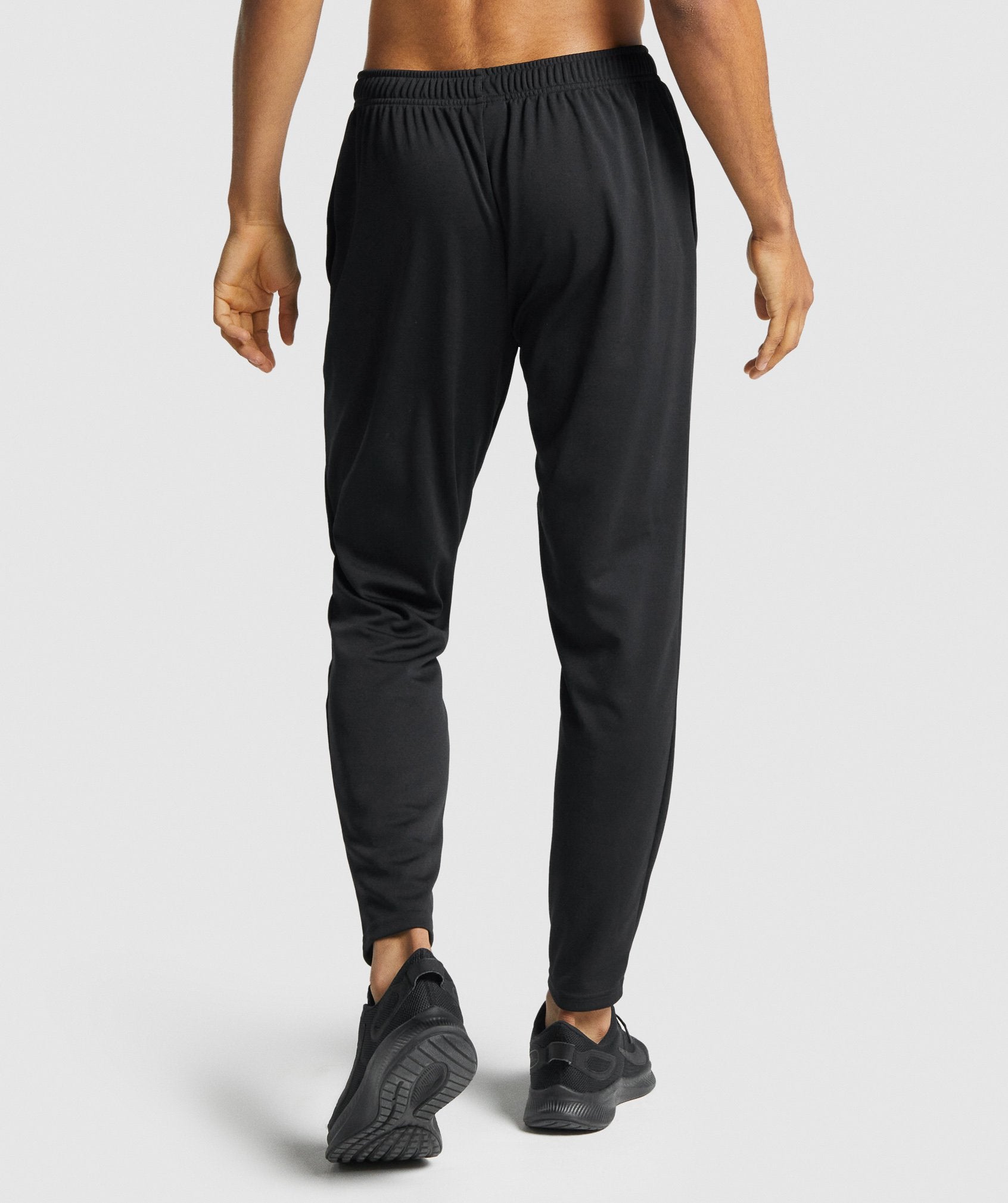 Black Men's Gymshark Arrival Knit Jogger | TMNKHA-513