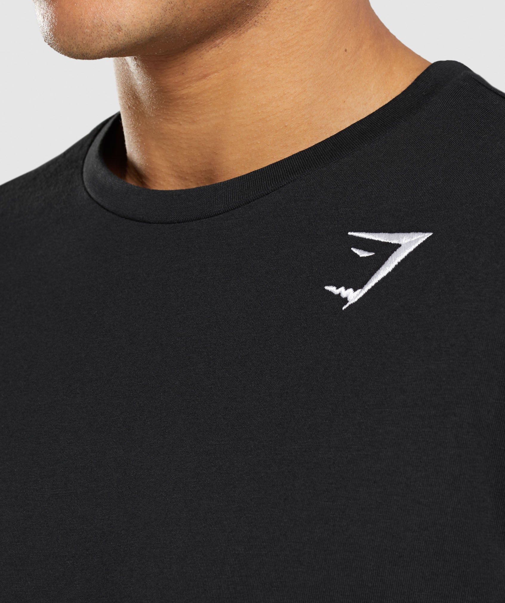 Black Men's Gymshark Crest Long Sleeve T Shirts | ZRTPEJ-756