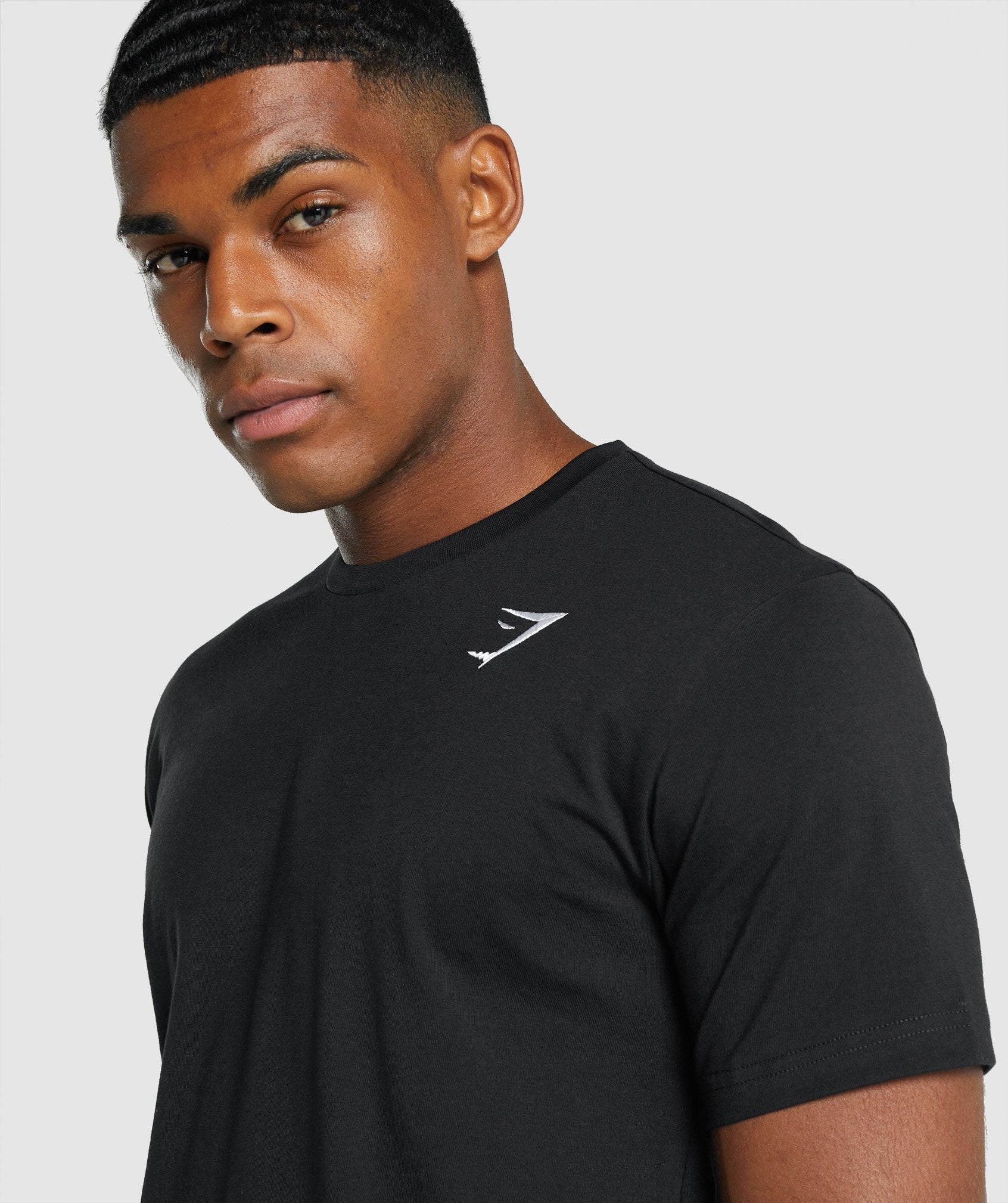 Black Men's Gymshark Crest T Shirts | CZSXPR-402