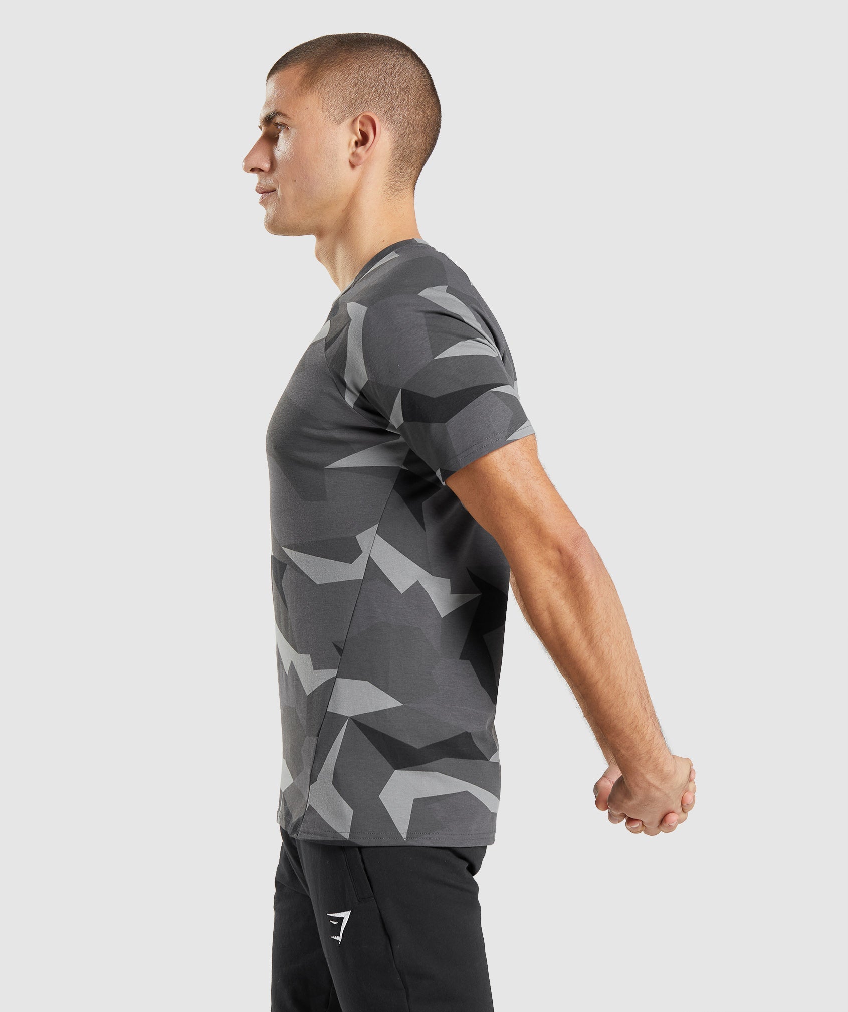 Black Men's Gymshark Critical T Shirts | VZOXBS-279