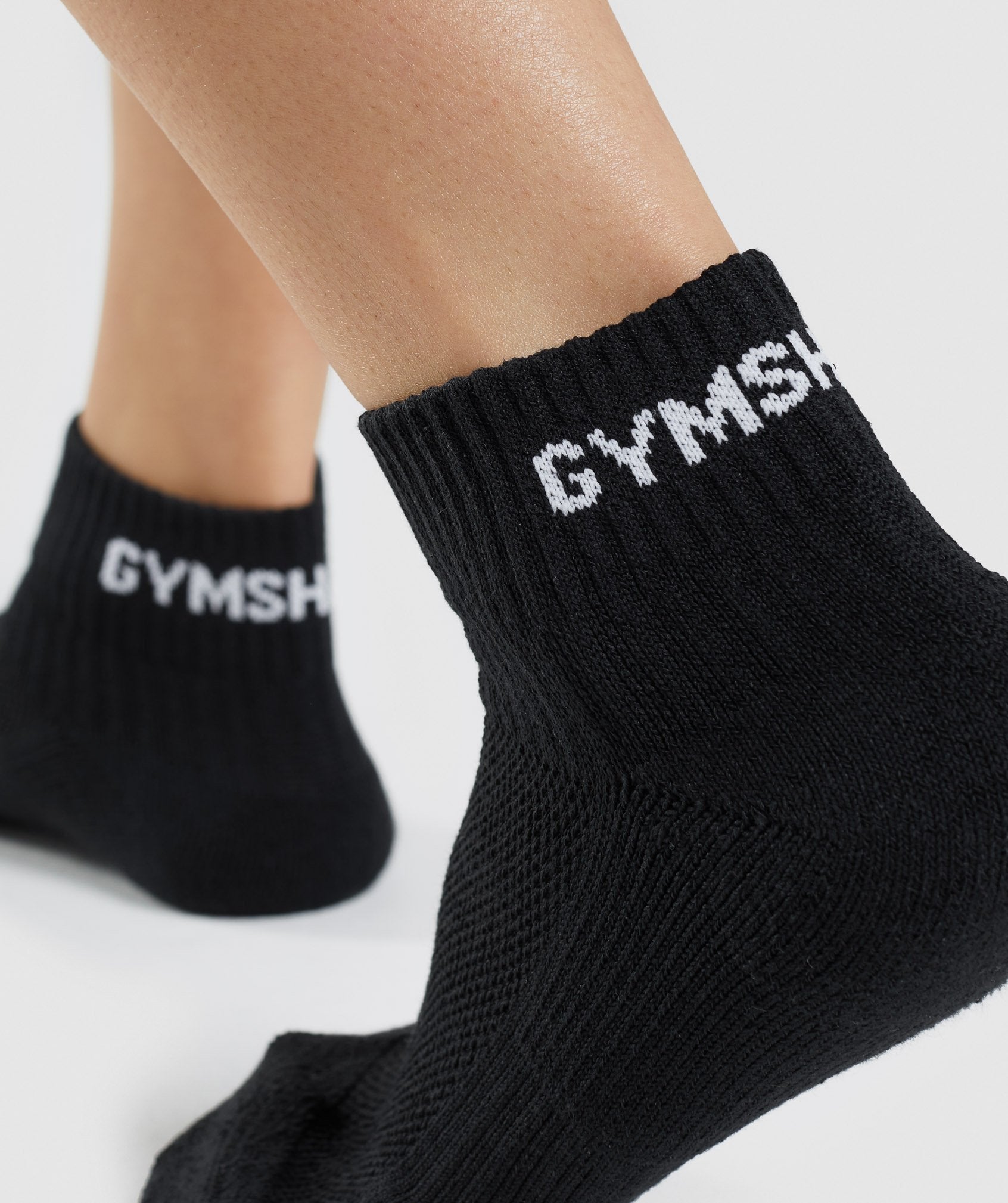 Black Men's Gymshark Jacquard Quarter 3Pk Socks | XICZMP-906