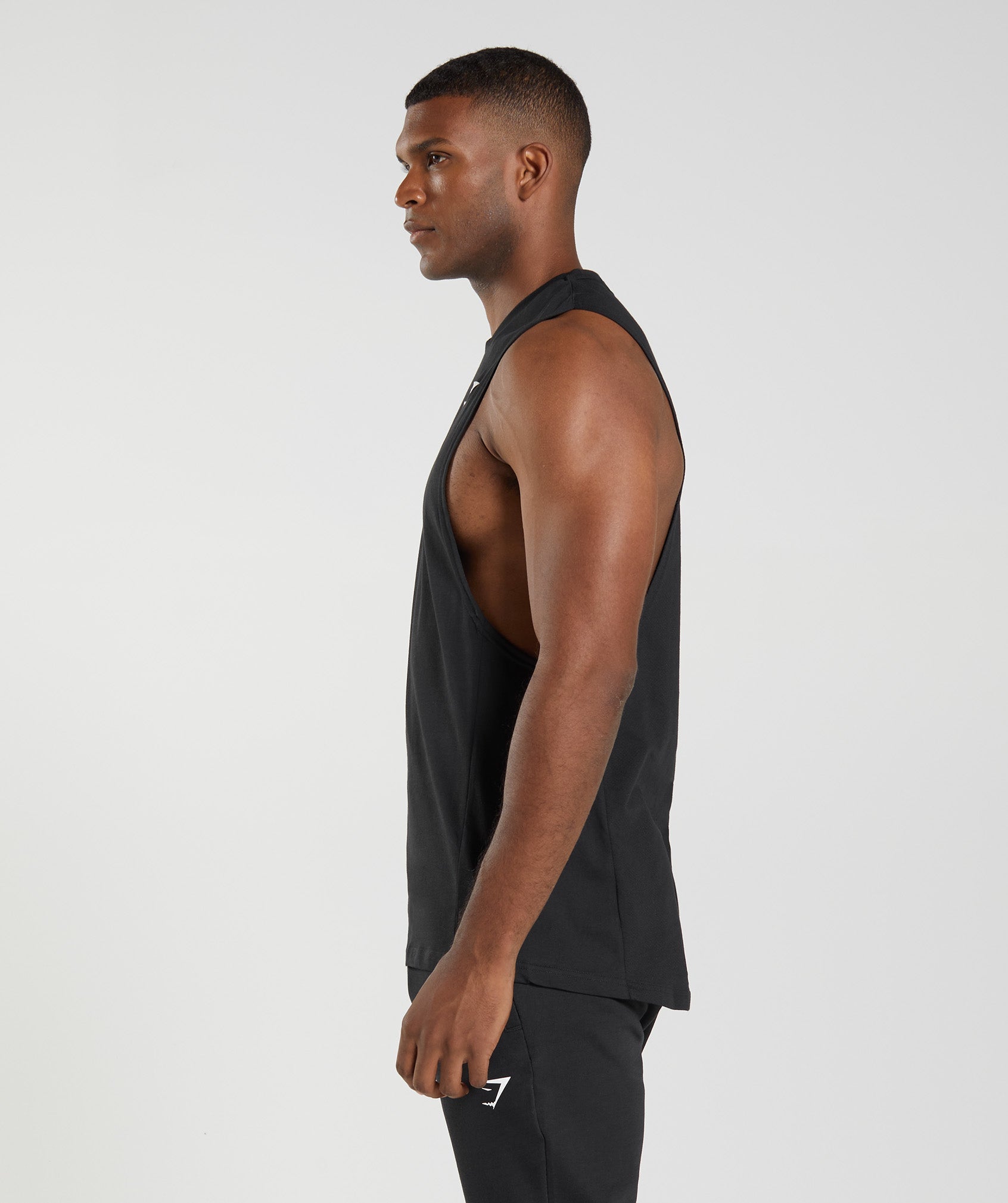 Black Men's Gymshark React Drop Arm Tanks | ZYWFLE-346