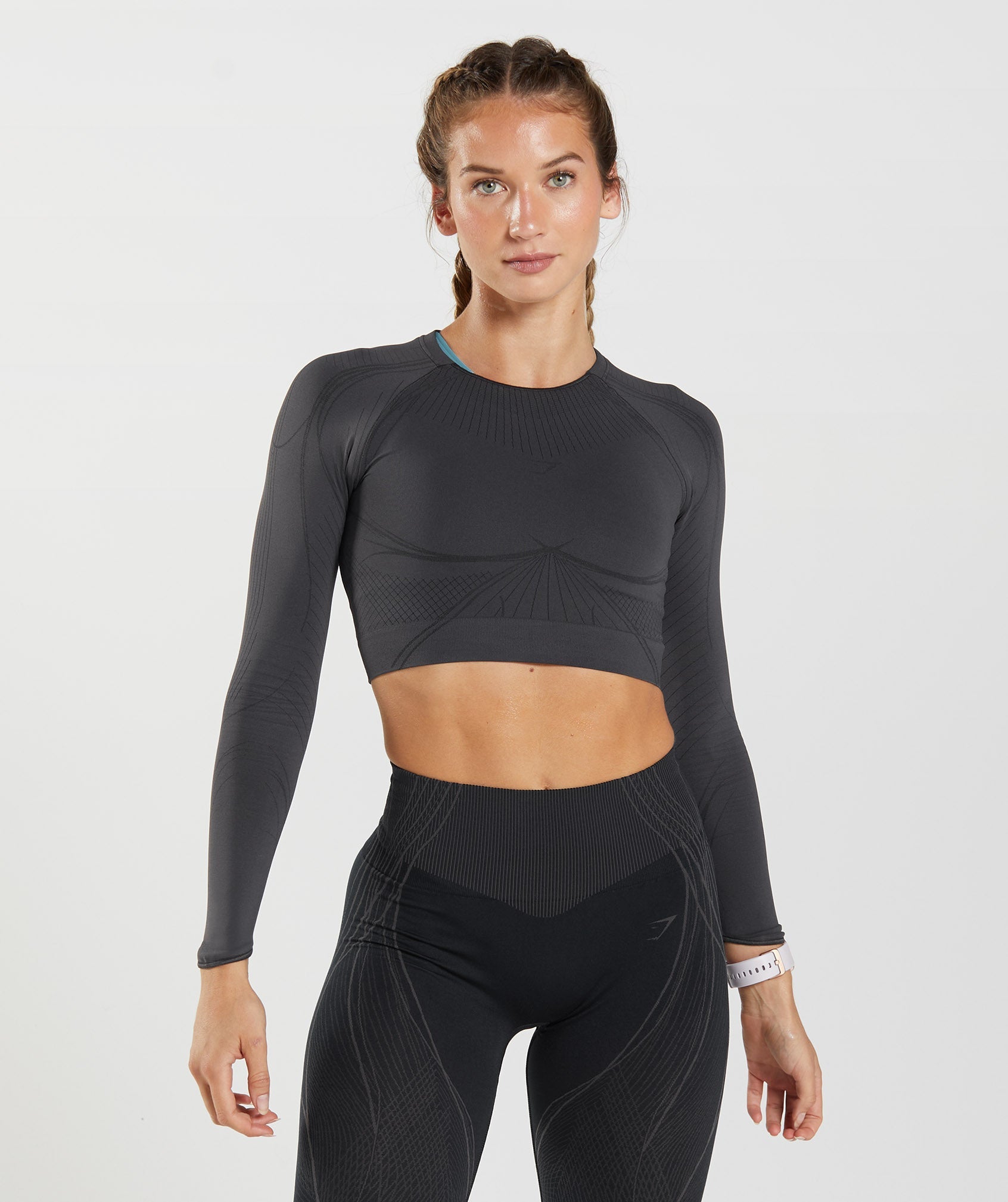 Black Women\'s Gymshark Apex Seamless Crop Tops | LNZUQD-435