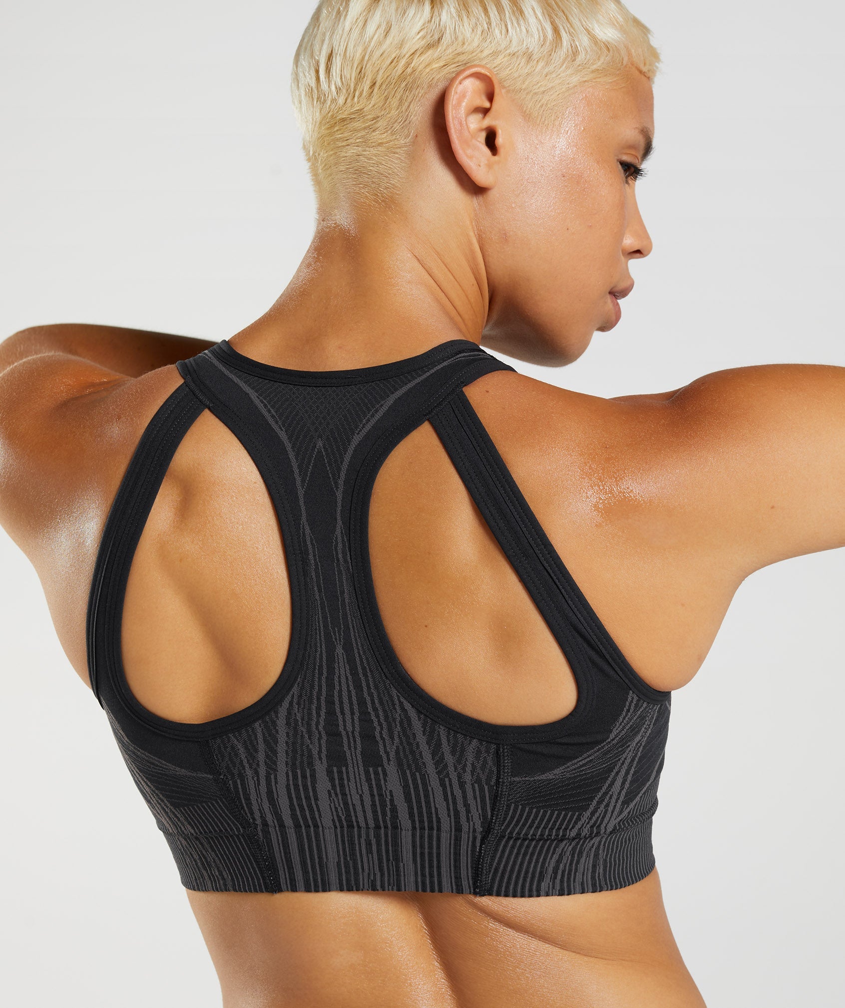 Black Women's Gymshark Apex Seamless Sports Bra | GBDZAV-172