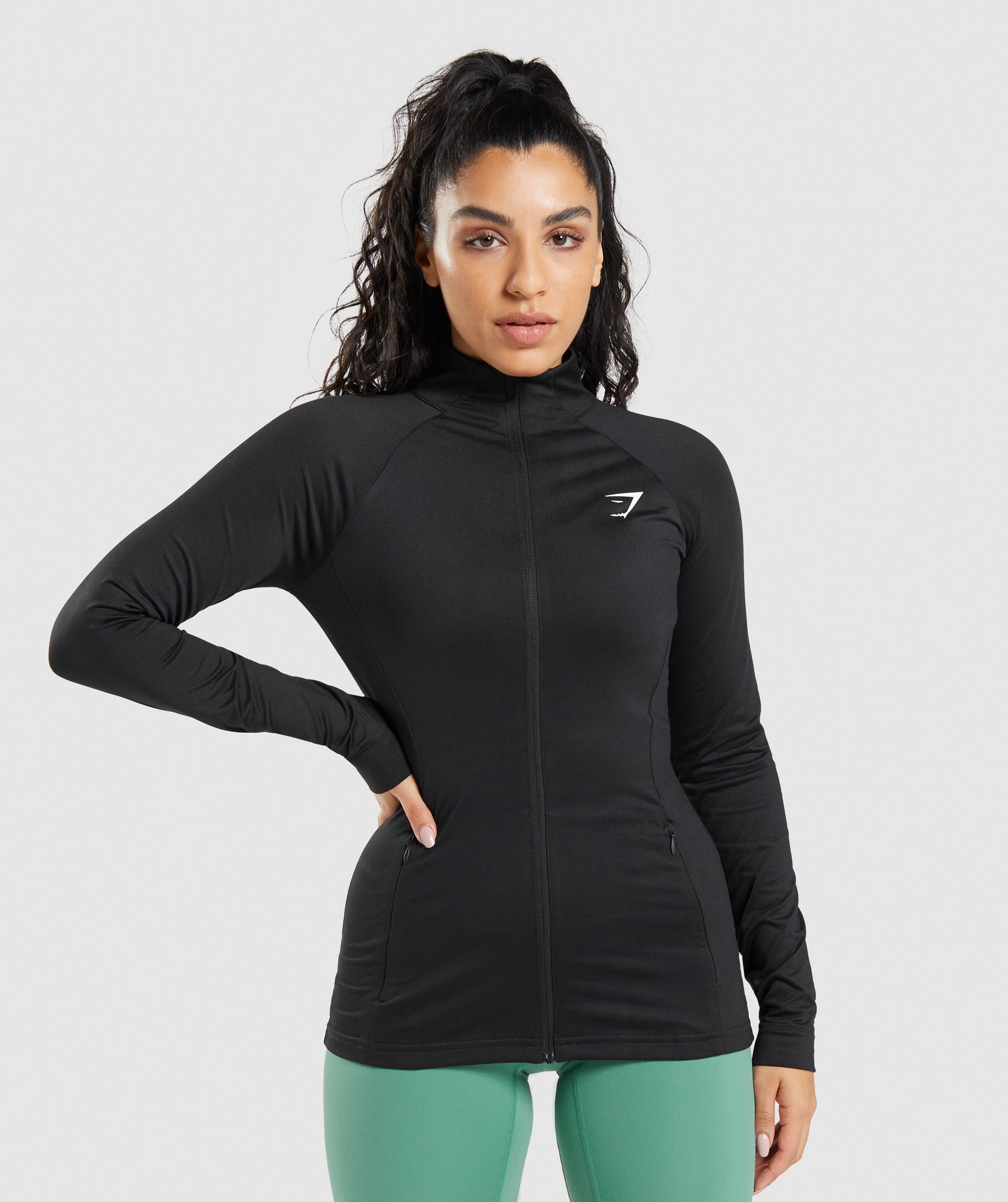 Black Women\'s Gymshark Training Jackets | HURITG-275