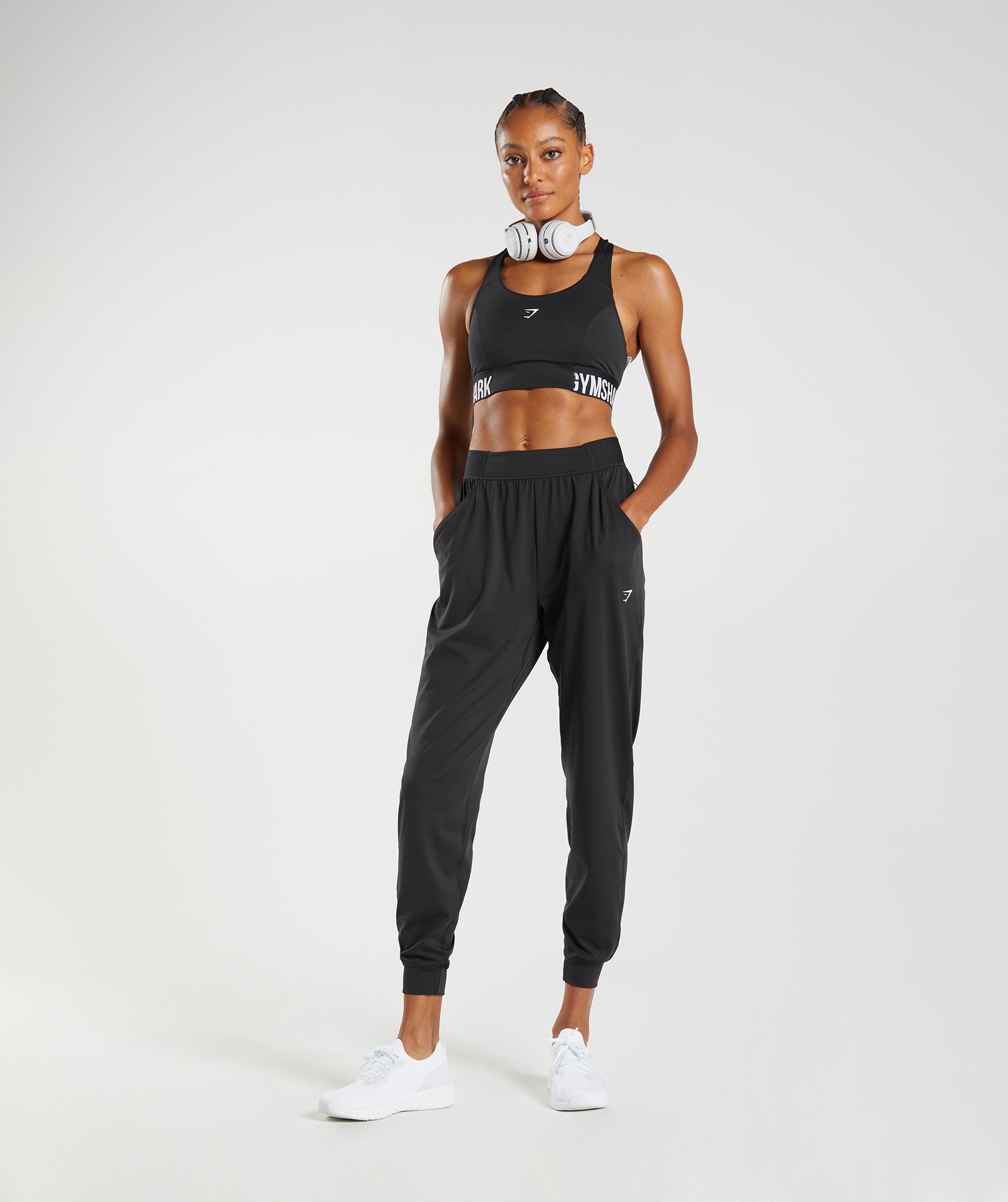 Black Women's Gymshark Training Performance Jogger | TAGMIW-517