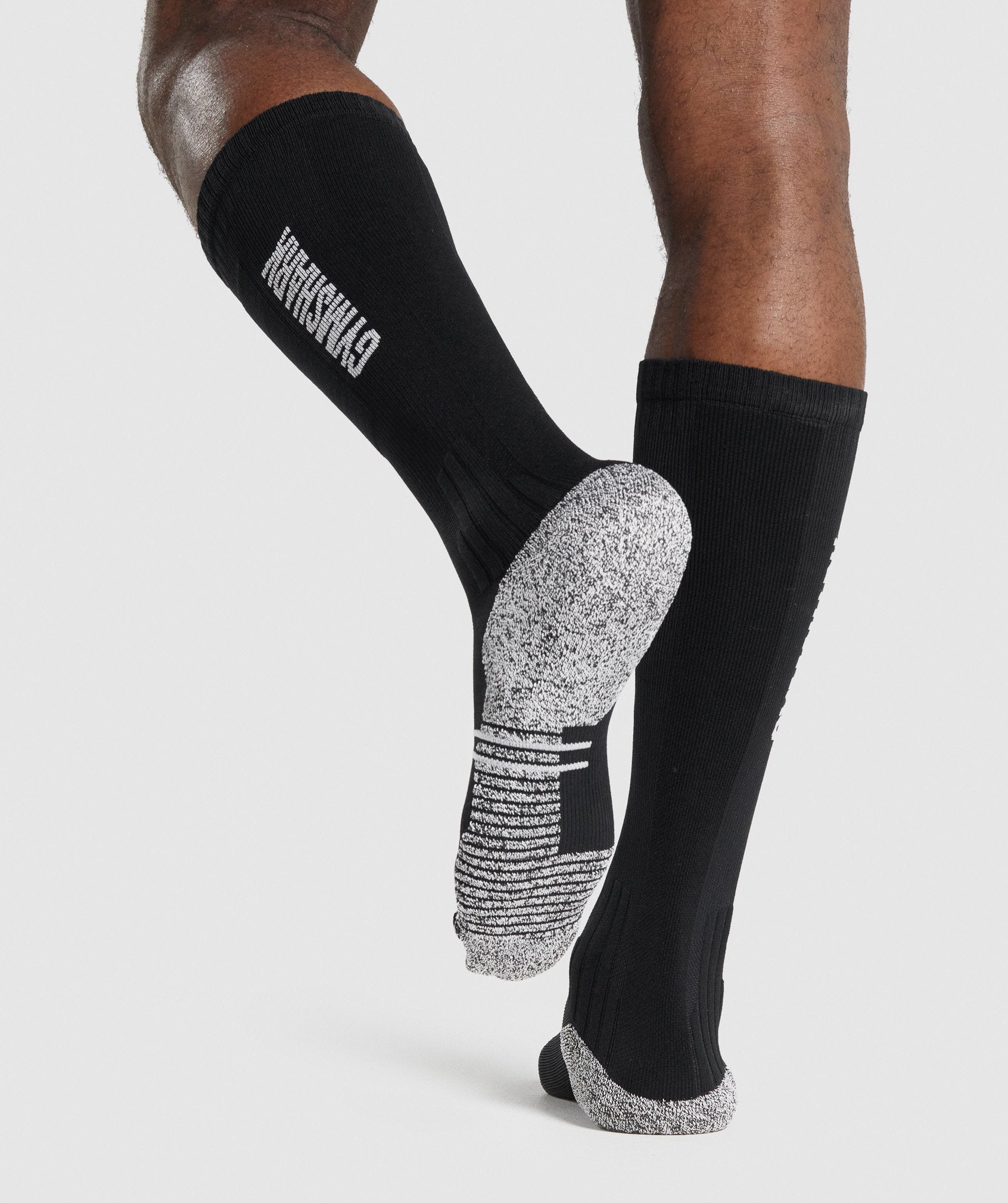 Black Women's Gymshark Weightlifting Socks | KWUVSH-172