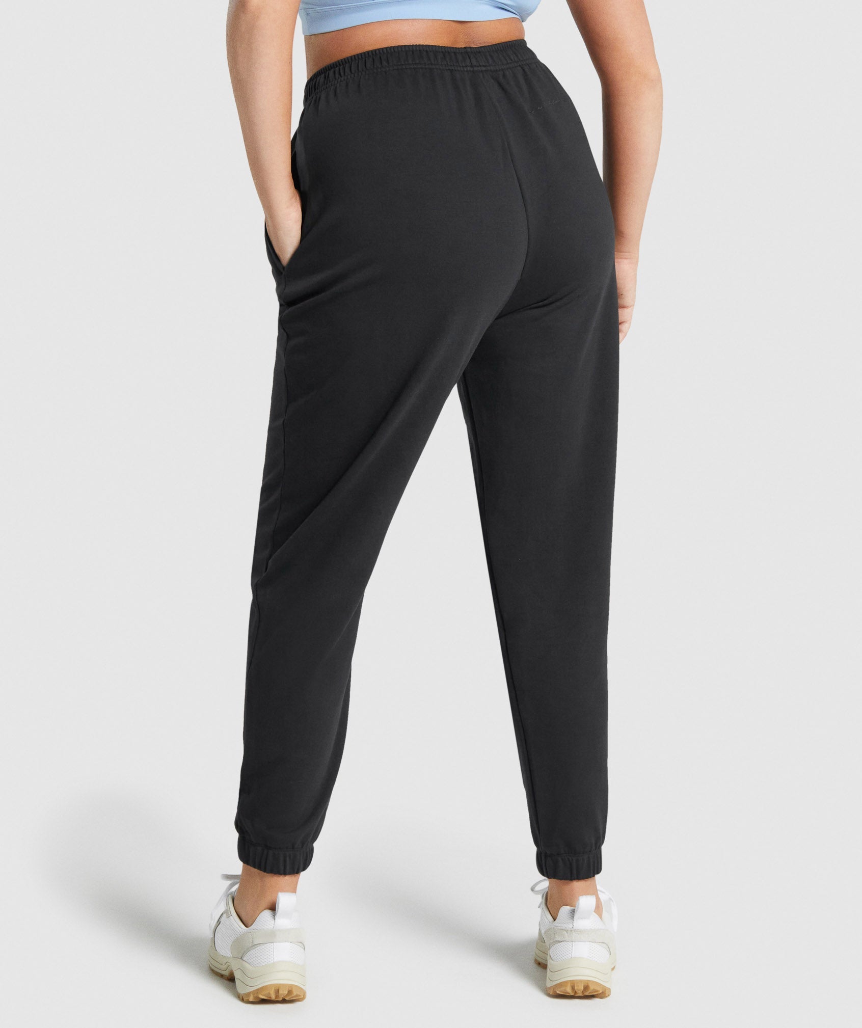 Black Women's Gymshark Whitney Loose Jogger | JFNGBV-268