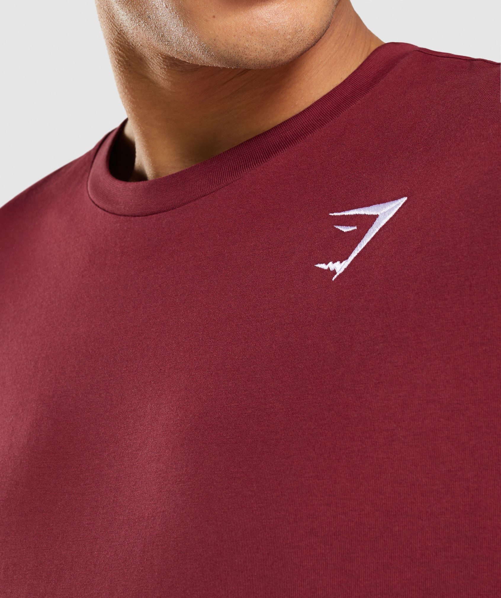 Burgundy Men's Gymshark Crest T Shirts | TUSGYF-867