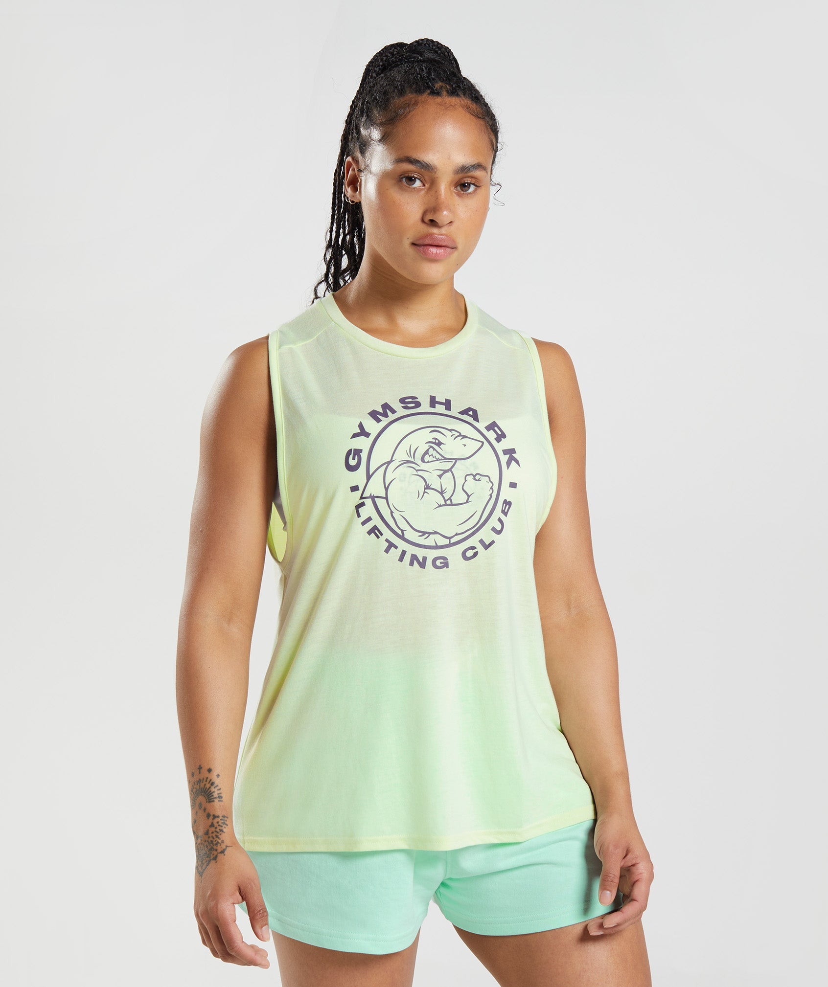 Green Women\'s Gymshark Legacy Tanks | VNCGWR-390