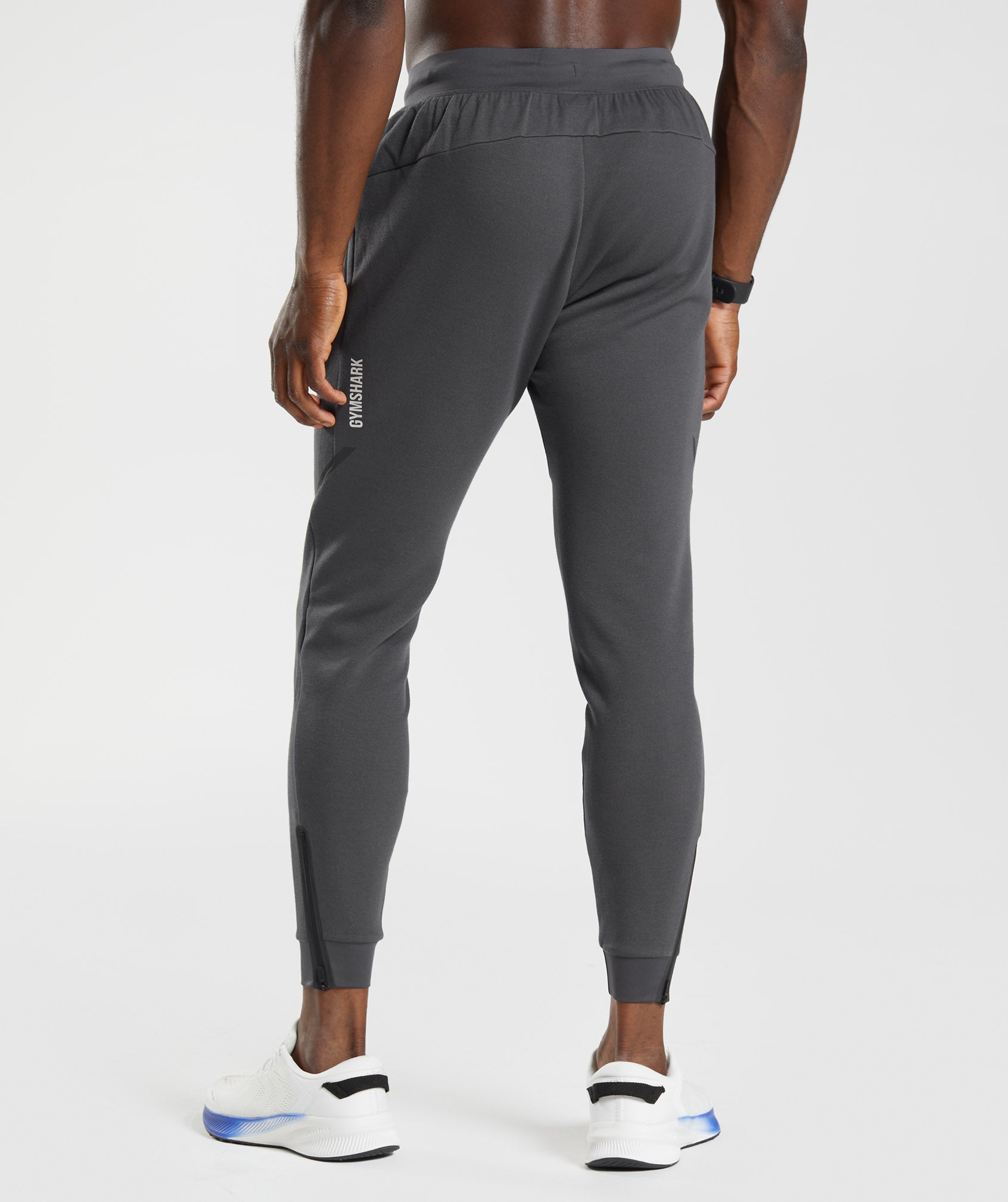 Grey Men's Gymshark Apex Technical Jogger | XKDAYH-763