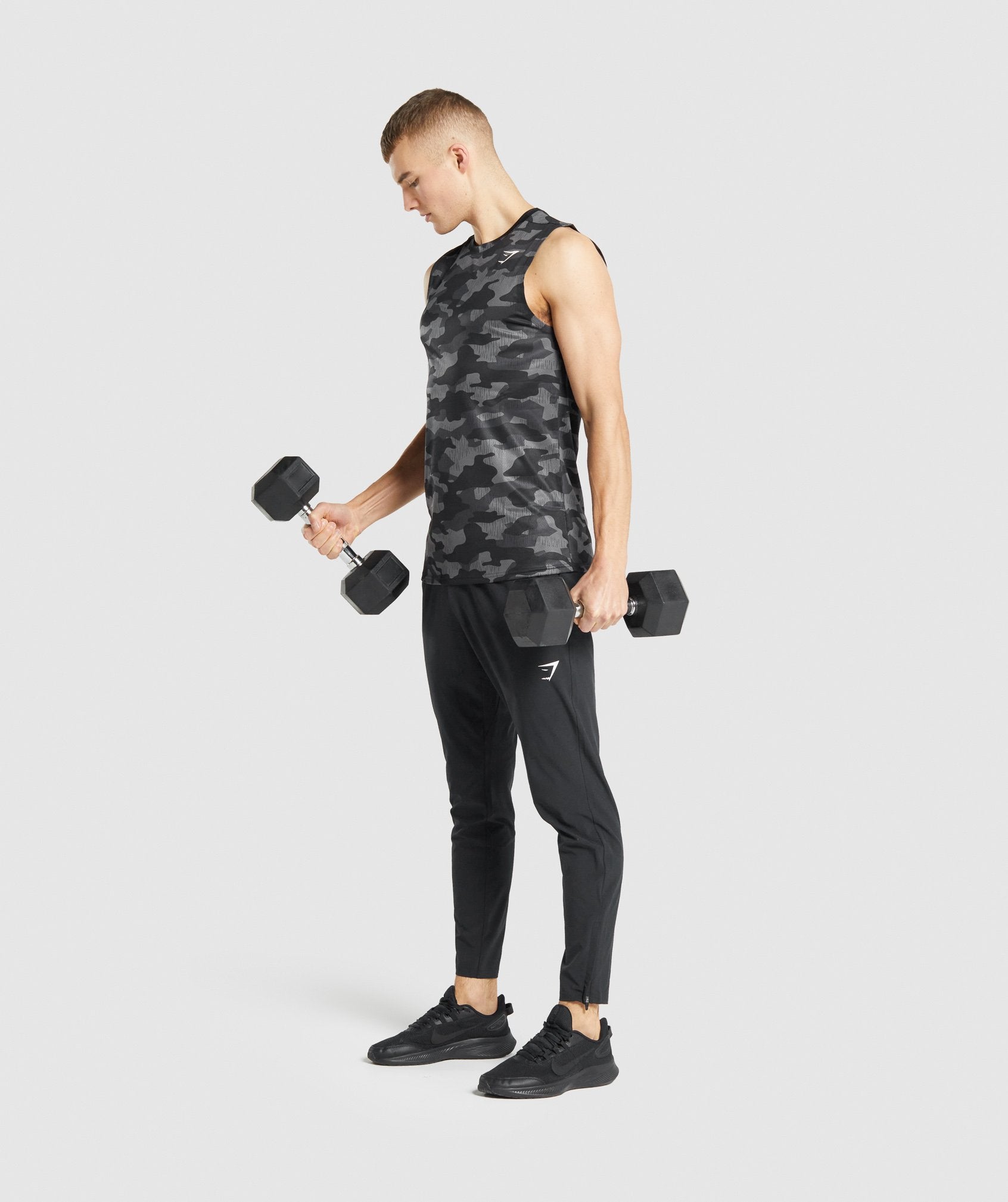 Grey Men's Gymshark Arrival Sleeveless Tanks | NZUOGS-782