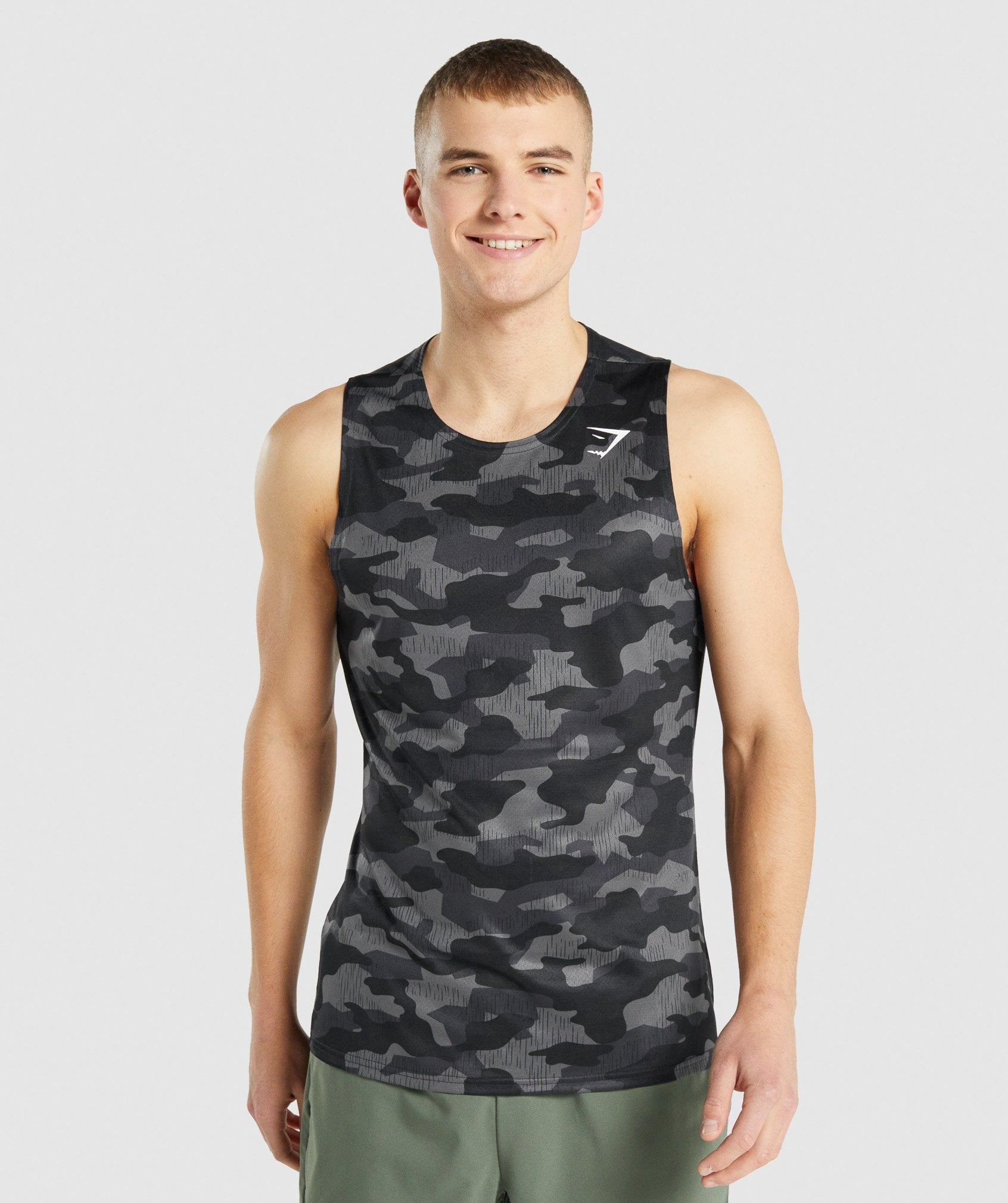 Grey Men\'s Gymshark Arrival Tanks | FPSXCQ-786