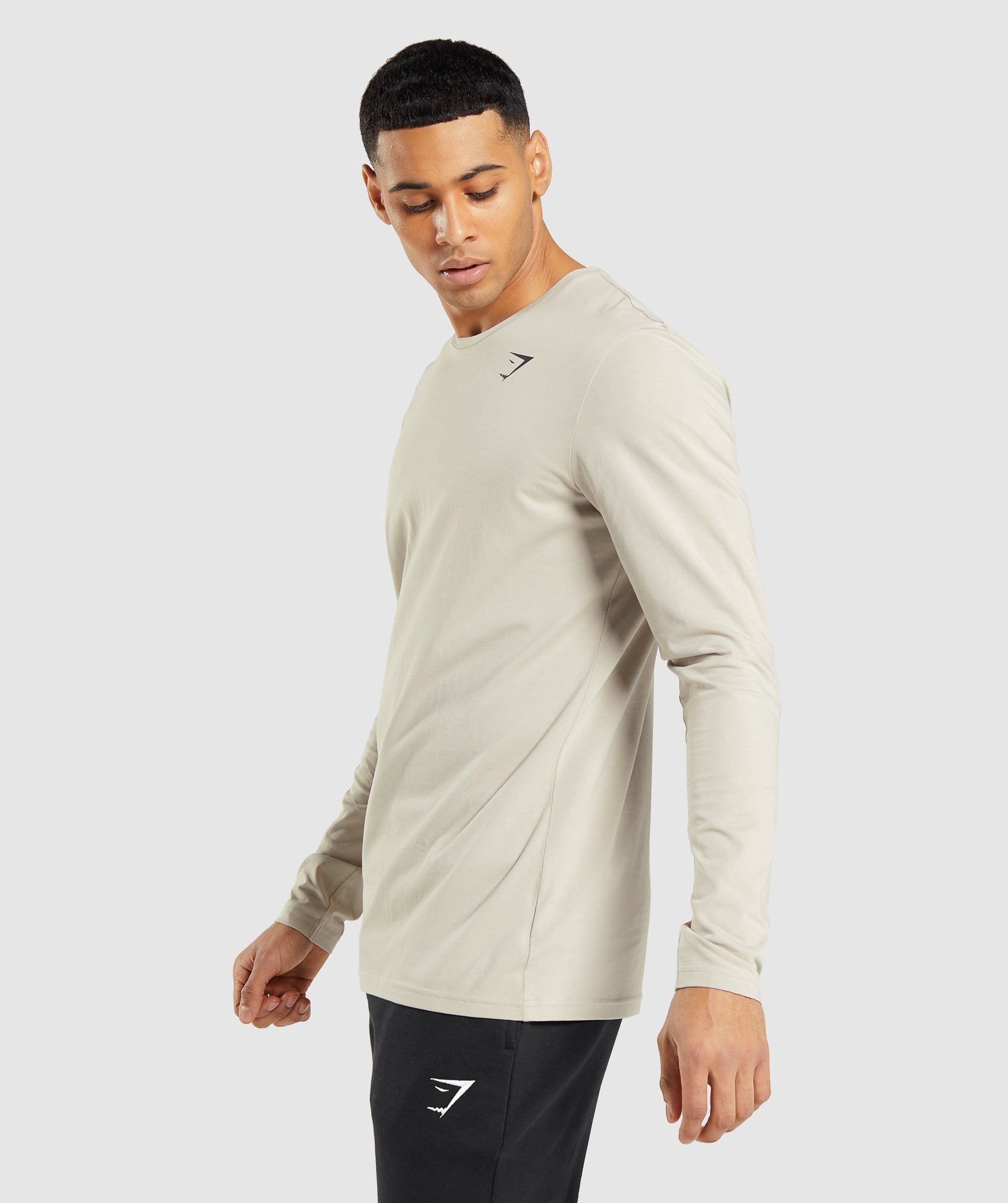 Light Grey Men's Gymshark Essential Long Sleeve T-Shirt- Pebble Grey T Shirts | NWBVFH-941