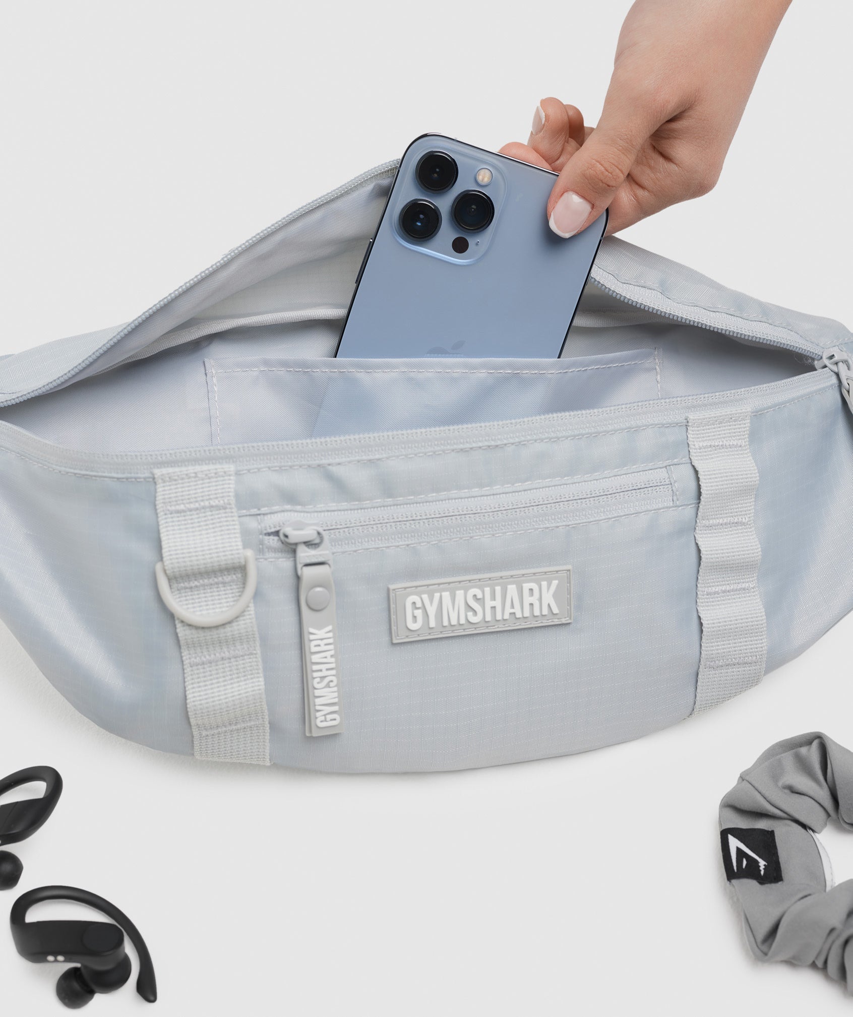 Light Grey Men's Gymshark Sleek Sling Bags | WNCIYU-652