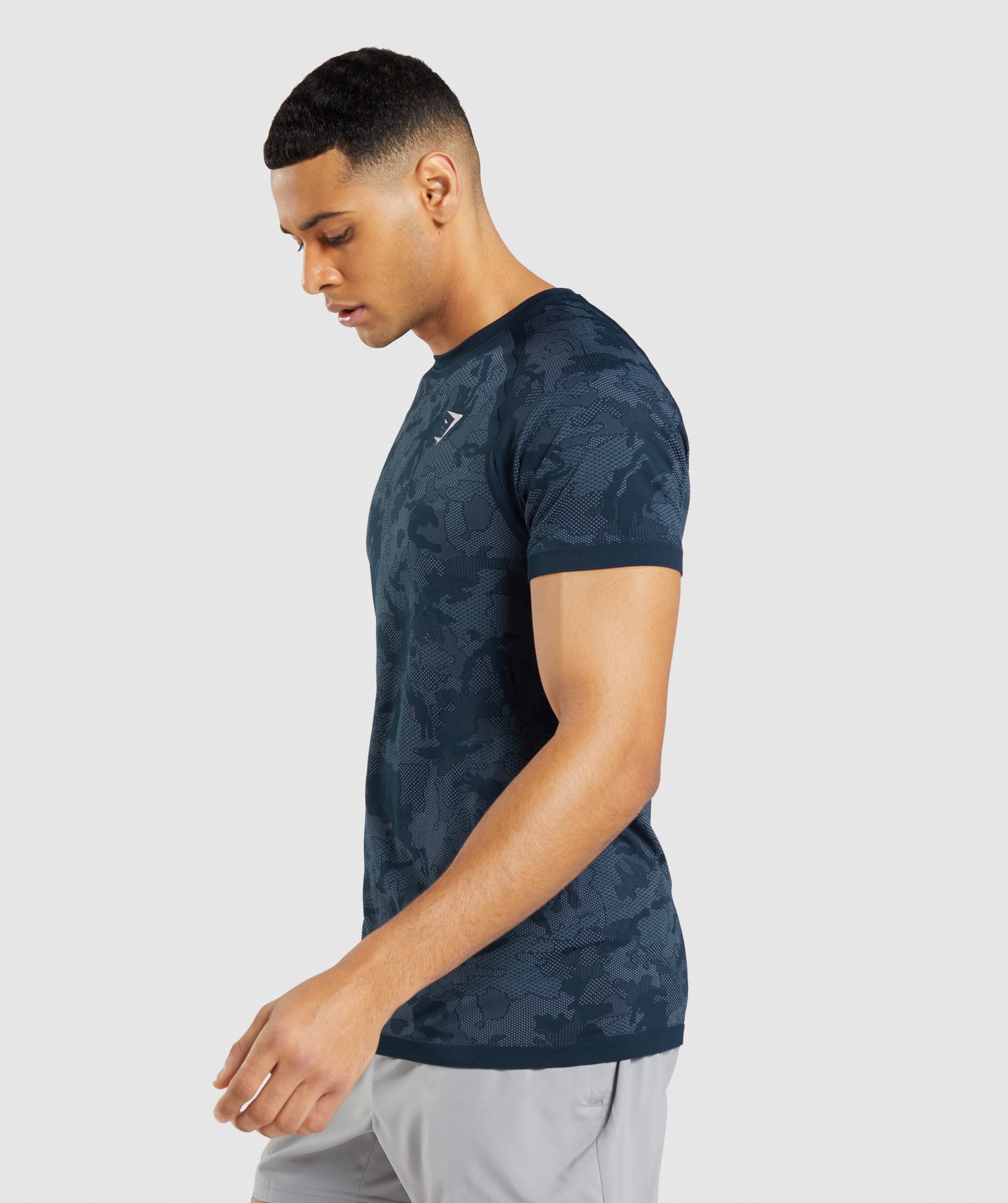 Navy / Blue Men's Gymshark Geo Seamless T Shirts | XOTNHY-260