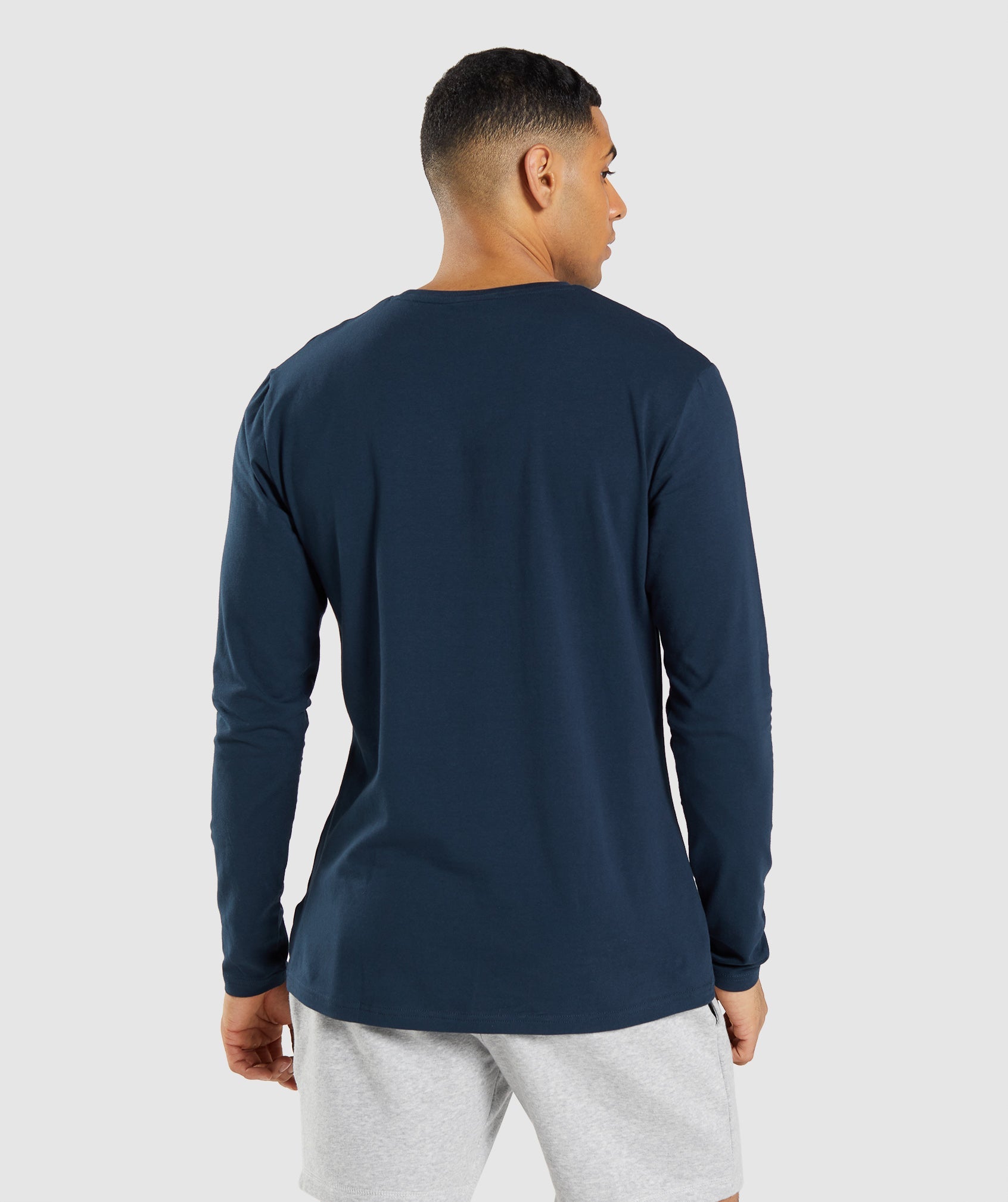 Navy Men's Gymshark Essential Long Sleeve T Shirts | BNQFTS-024