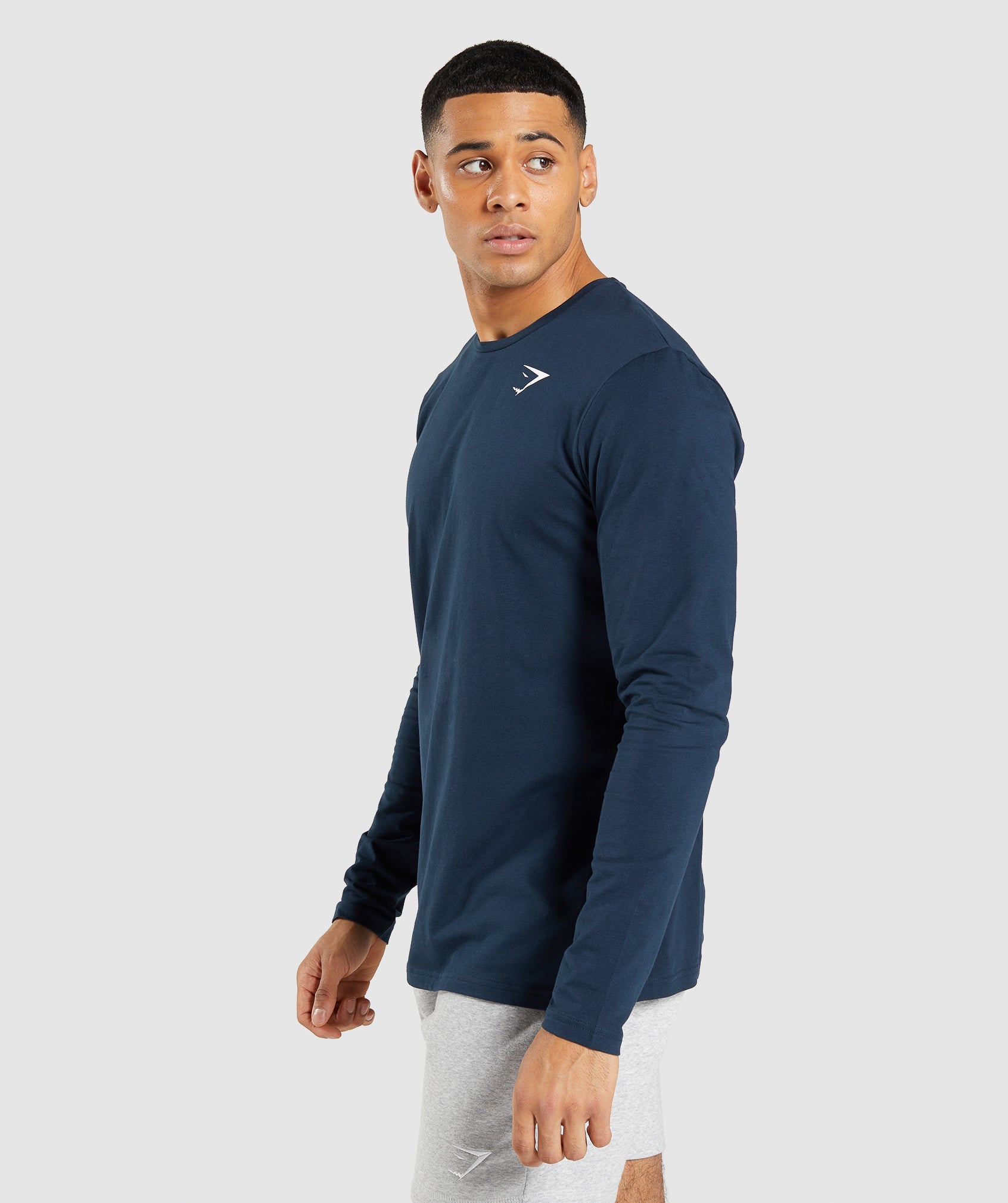 Navy Men's Gymshark Essential Long Sleeve T Shirts | BNQFTS-024