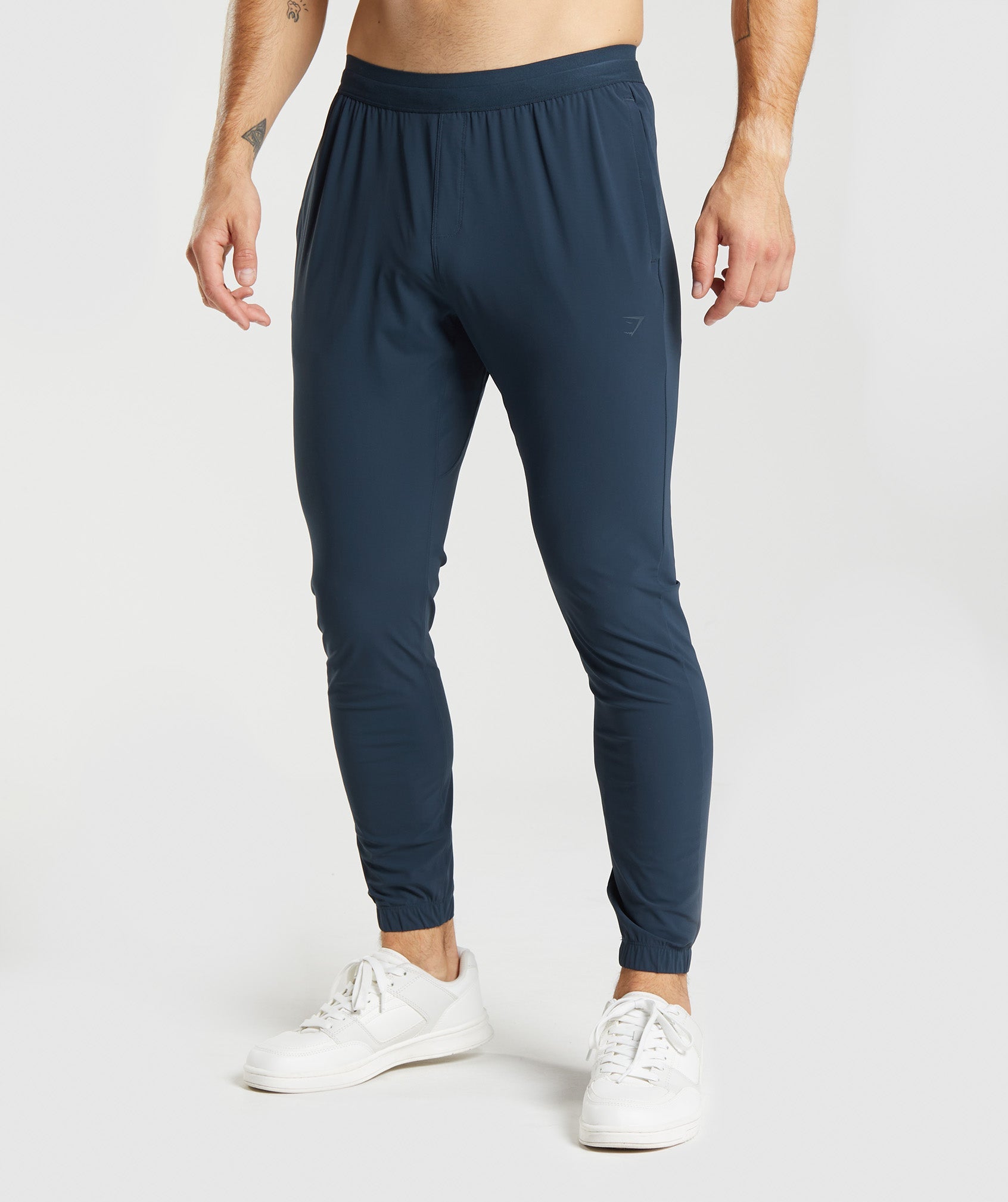 Navy Men\'s Gymshark Studio Jogger | IVGRML-507