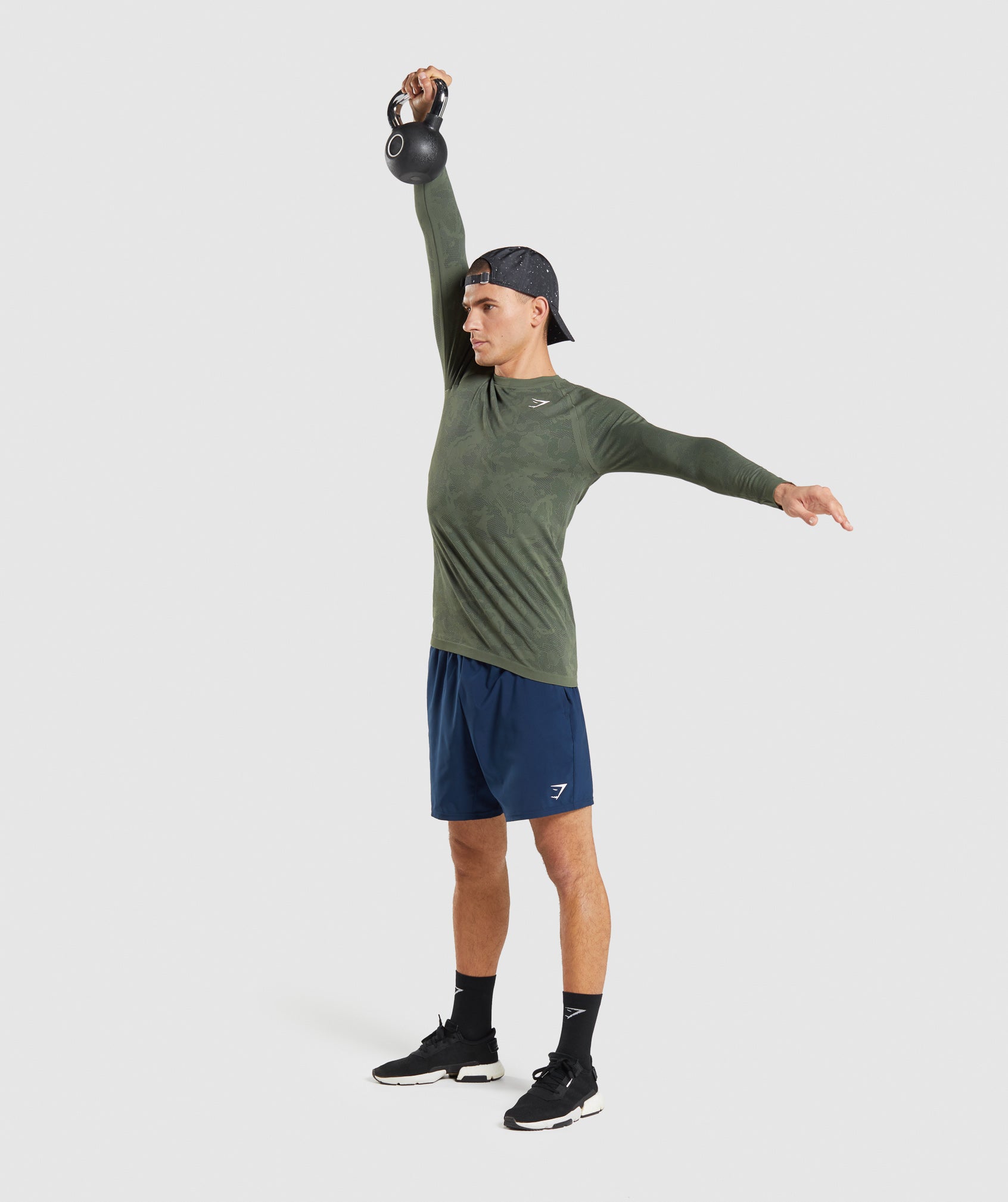 Olive / Black Men's Gymshark Geo Seamless Long Sleeve T Shirts | NHKDZP-294