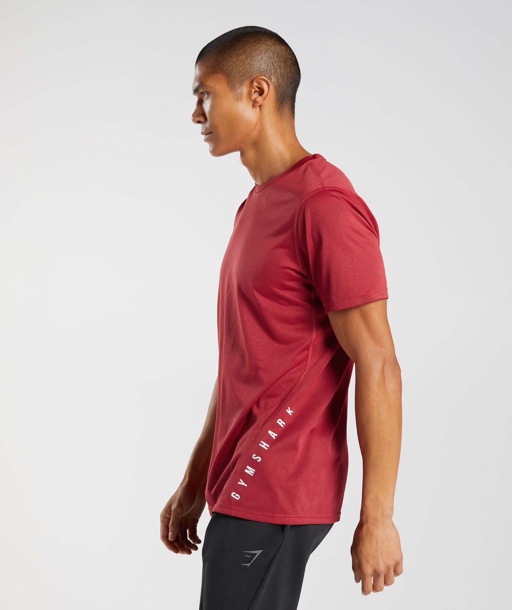 Red / Black Men's Gymshark Sport T Shirts | SLURWD-572