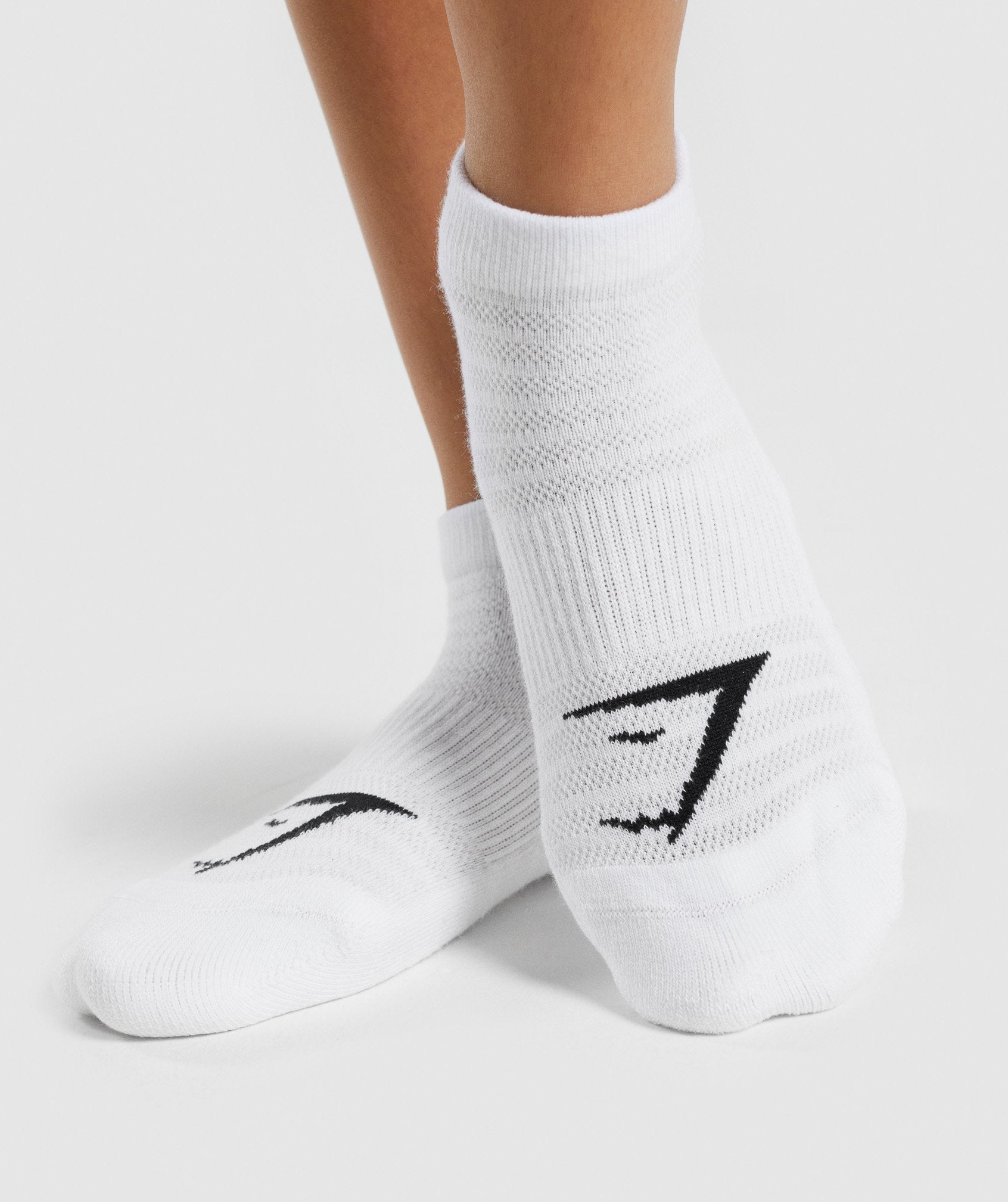 White Men's Gymshark Ankle 3pk Socks | UGSFVA-824