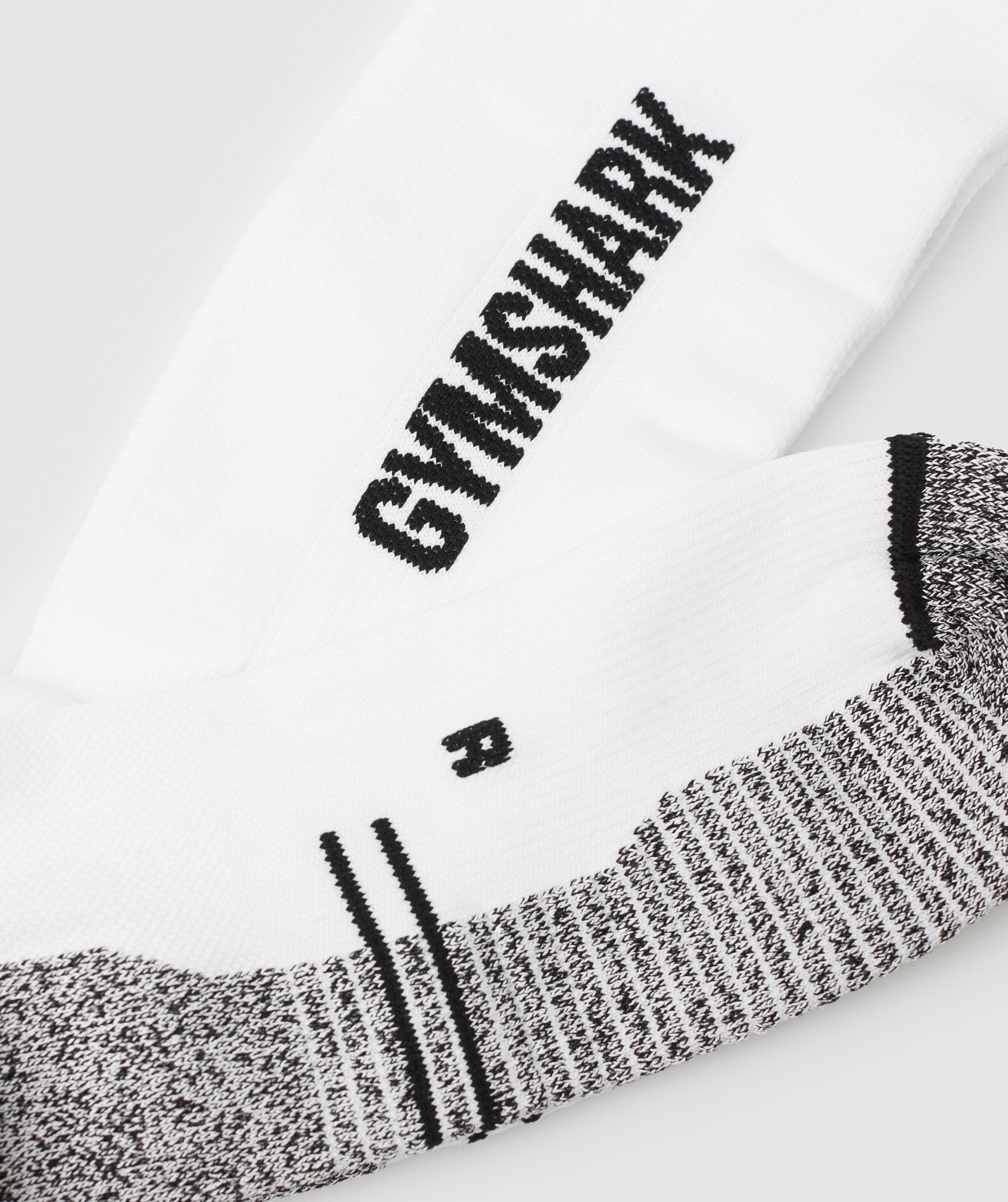 White Men's Gymshark Weightlifting Socks | QPYMZD-107