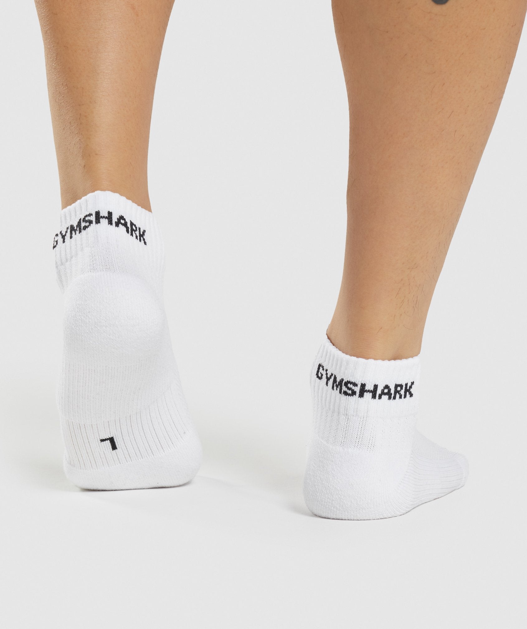 White Women's Gymshark Jacquard Quarter 3Pk Socks | OKXULP-648