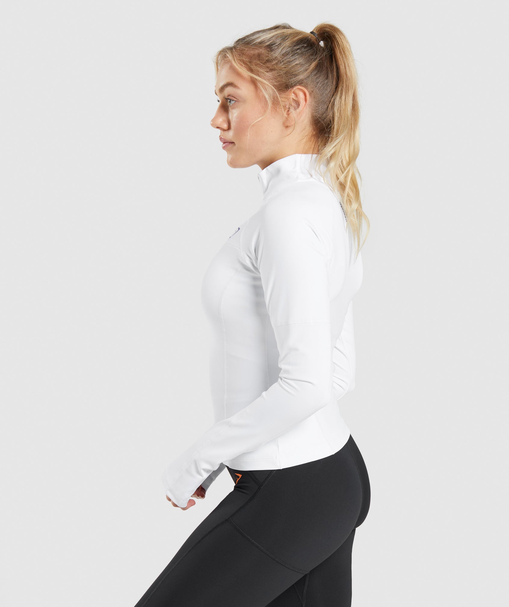 White Women's Gymshark Pulse 1/4 Zip Sweatshirts | SWITLH-750